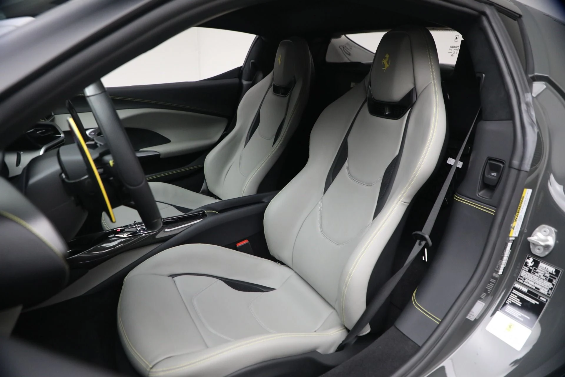 mph015_18989603_Used_2025_Ferrari_296_GTB_1771356747_b938636a19