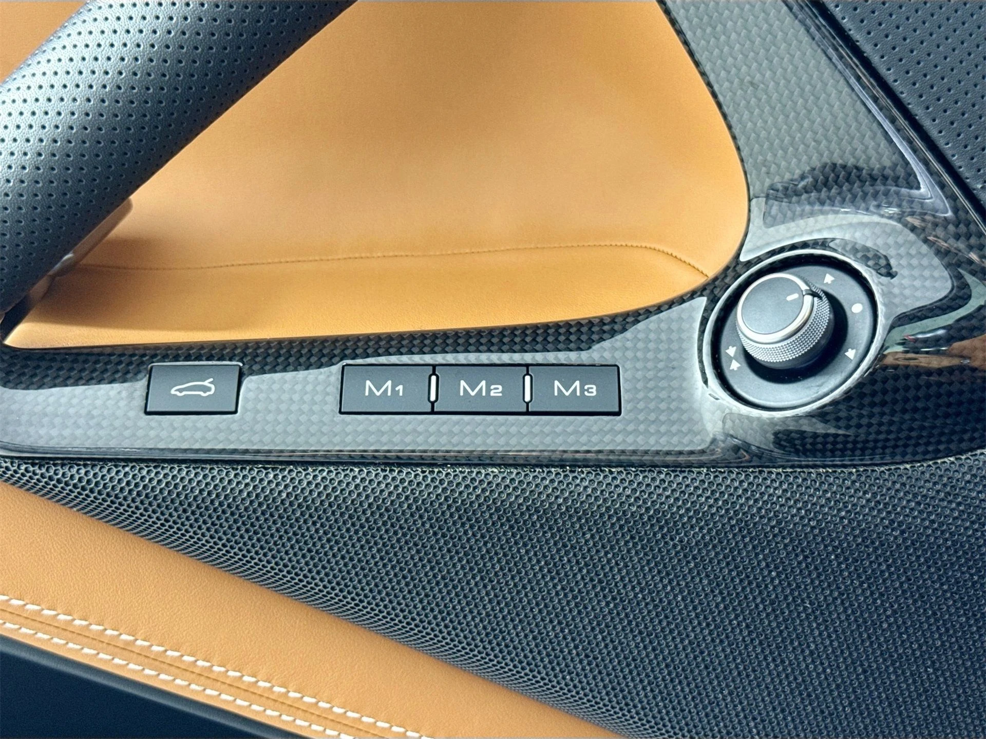 mph015_19028521_3f4db12eee367668c915b109e5d18449_6856323d07