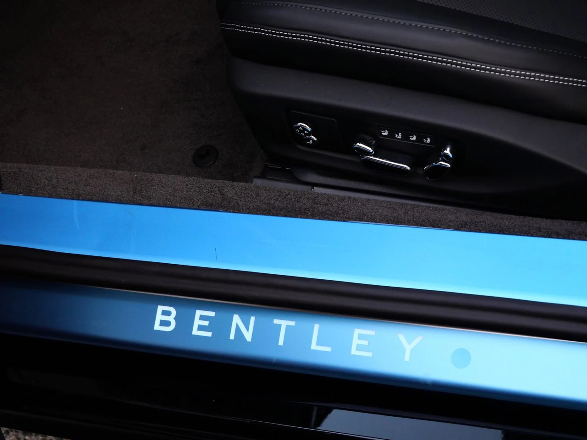 mph015_1904590133_2b270824392dbc2305b40ccc5aa6a606x_daa108d65d