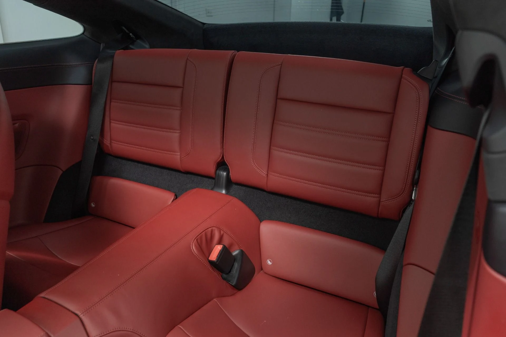 mph015_1917386203_Used_2023_Porsche_911_Turbo_Loaded_Low_miles_Burmester_Audio_PASM_Sport_Suspension_1764626019_364c939465