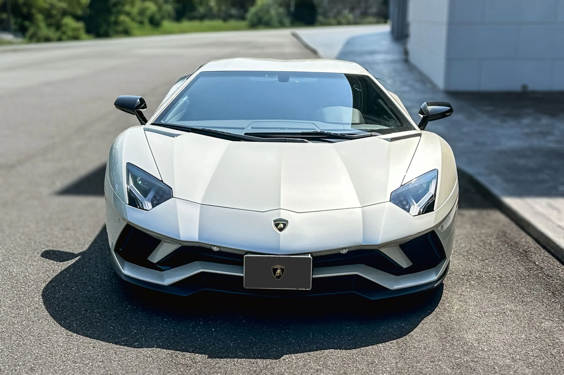 mph015_1919483922_Used_2017_Lamborghini_Aventador_S_S_1783080351_5f32dd81f5
