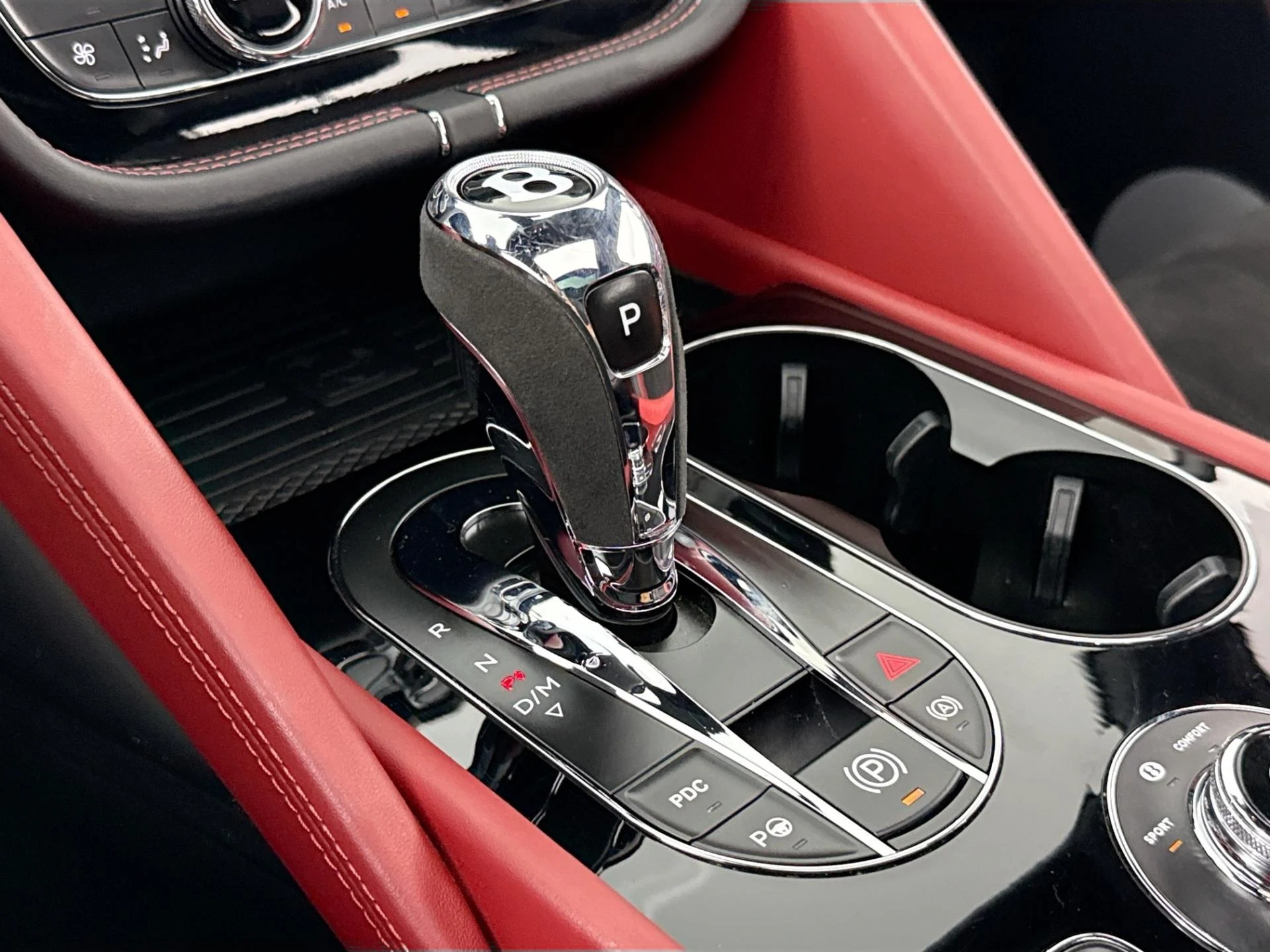 mph015_1920451368_Used_2022_Bentley_Bentayga_S_V8_1785194991_088632fd95