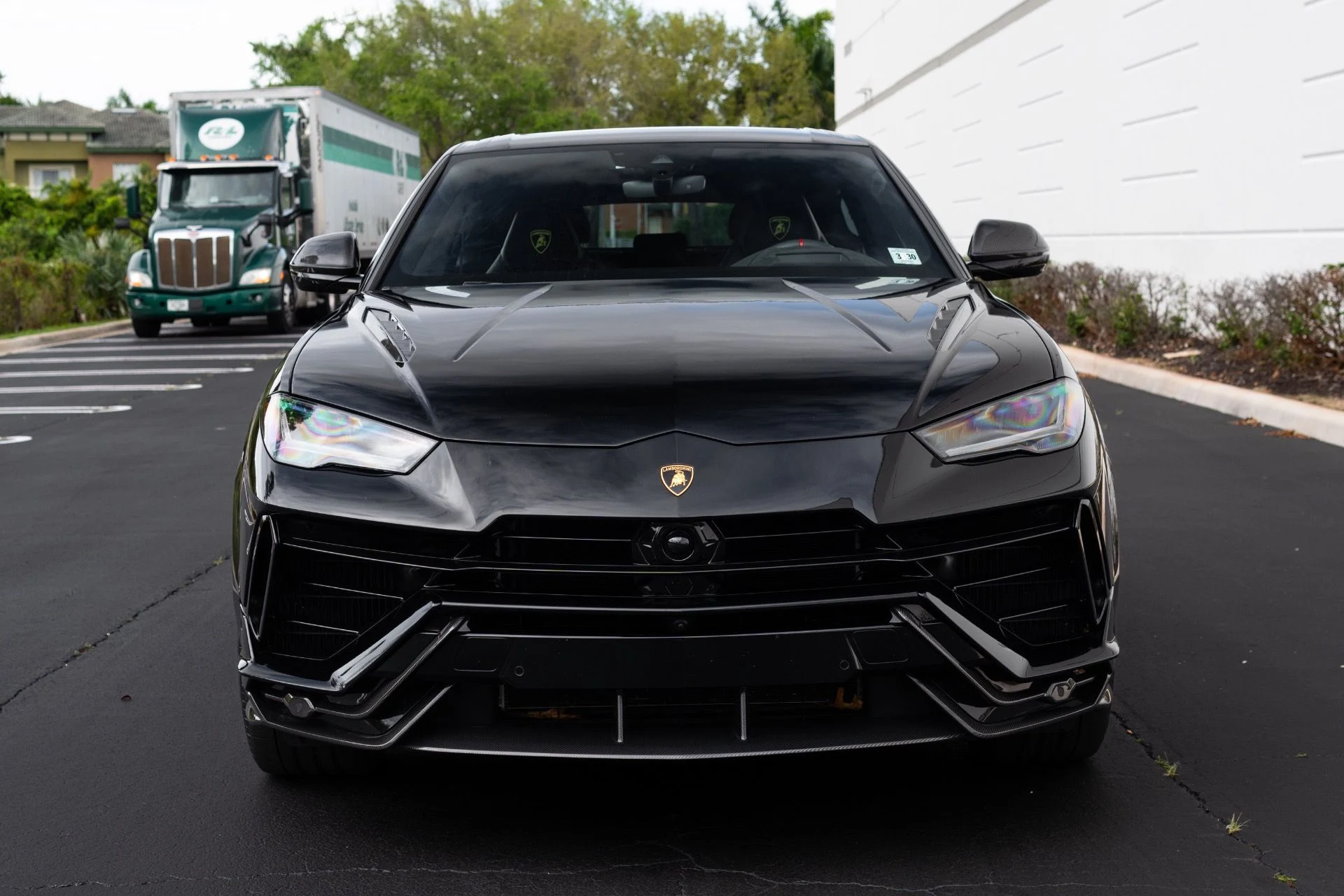 mph015_1921277143_Used_2024_Lamborghini_Urus_Performante_1774062617_12f0b1ae86