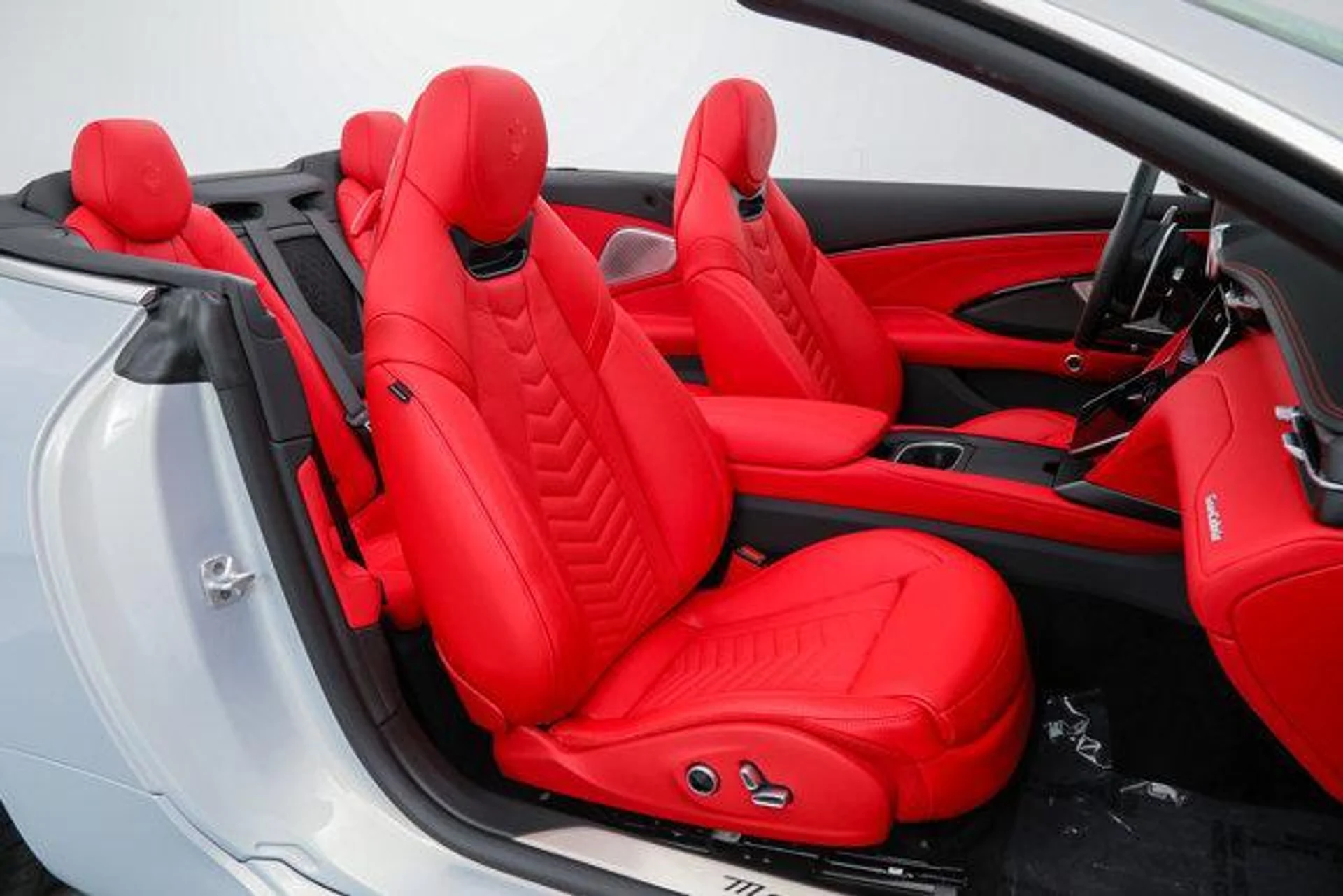 mph015_1924782914_xb_M_Tw_Ju5_Axd2s_S_Xv_I66bbu_YI_Hdg_88eafe3ad3