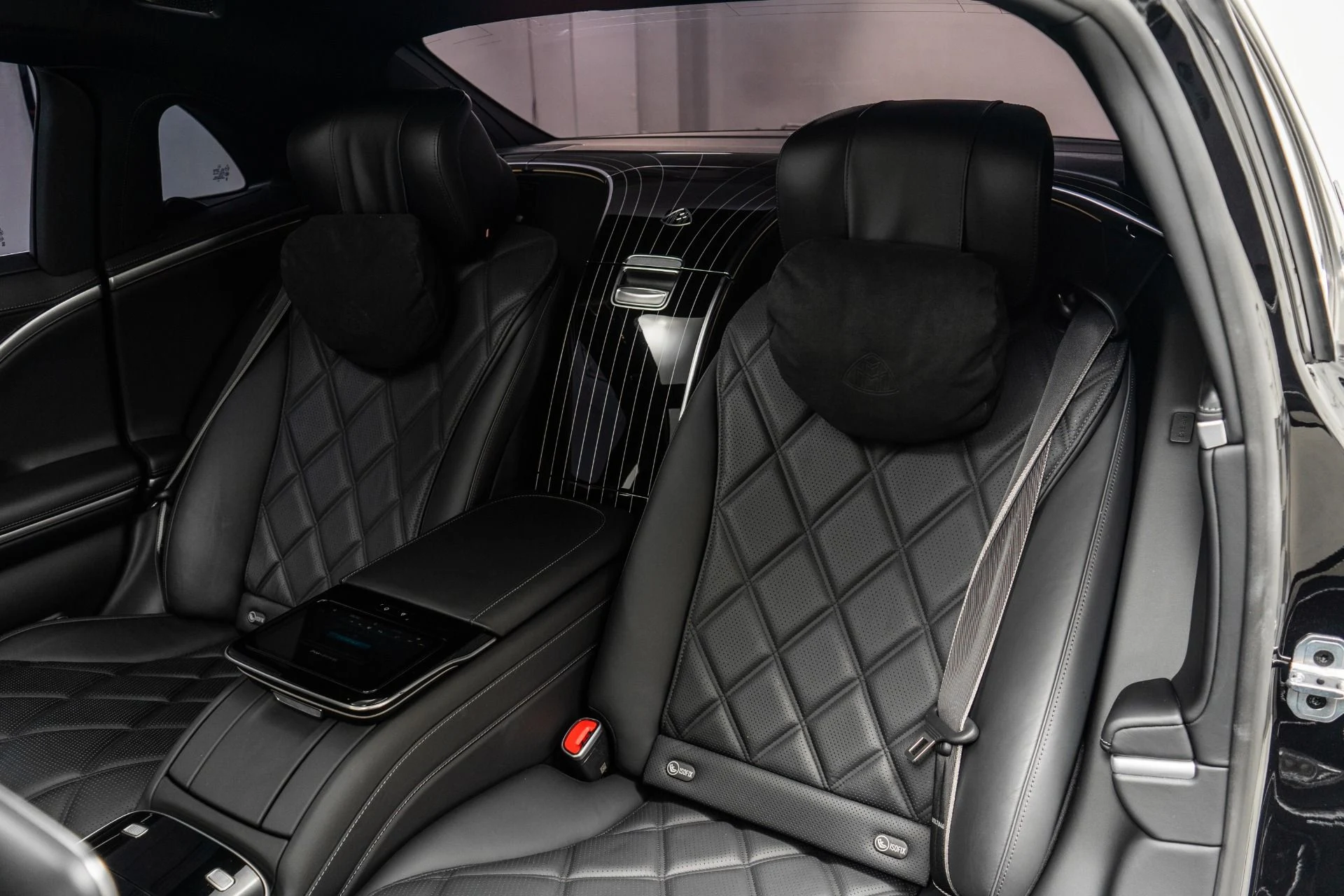 mph015_1932126346_Used_2023_Mercedes_Benz_Mercedes_Maybach_S_680_Executive_Rear_Seat_Package_V12_Power_Immense_Room_1759929527_bcae8b95e2