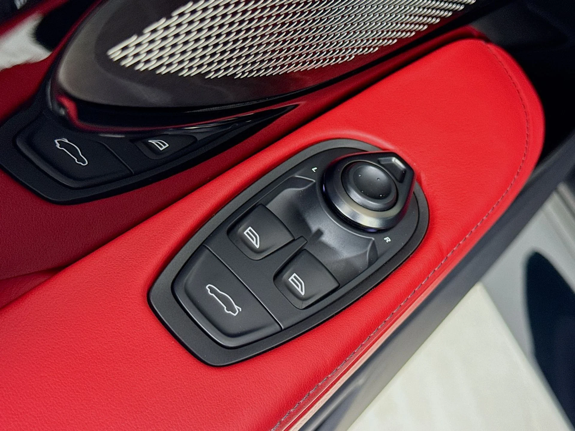 mph015_193279430_206cd24cbe3bf0e69bbfc6aa04bf613fx_48f659b3b0