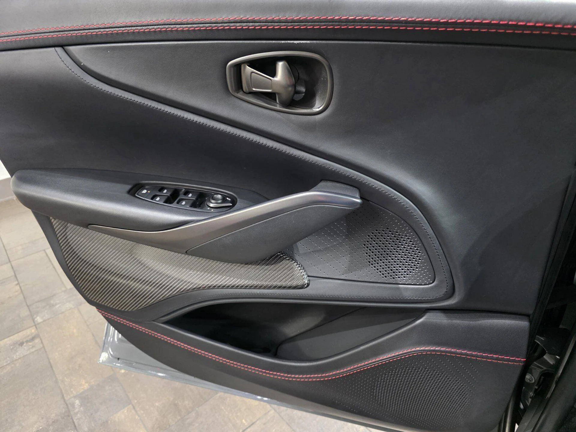 mph015_1939219175_8fc8566361185e08b11459a8afd425da_65a9f1c9d6