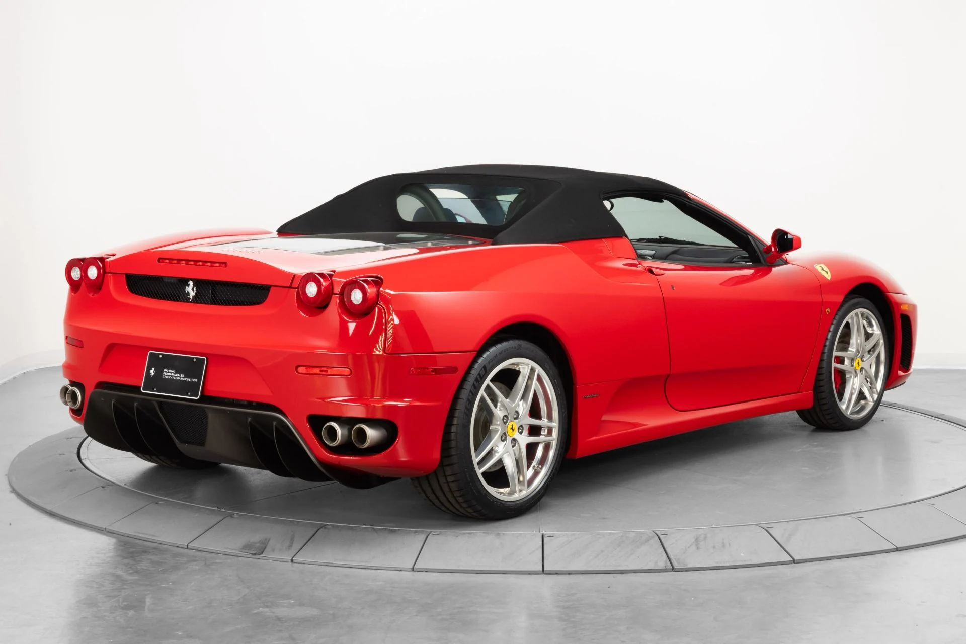 mph015_1941243703_Used_2007_Ferrari_F430_Spider_1790861289_d1062813b2
