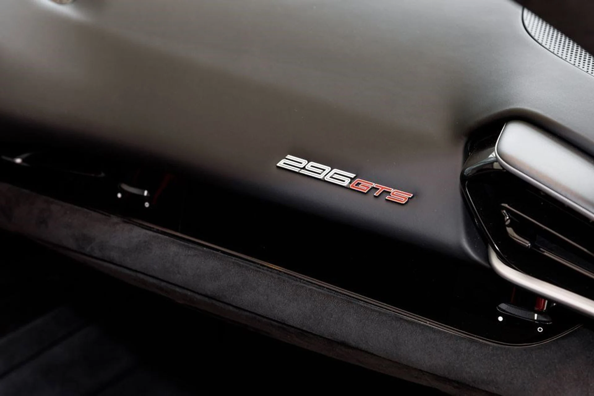 mph015_1951803152_61727a53c17b604068ab27f076698c3e_63bfddc90e