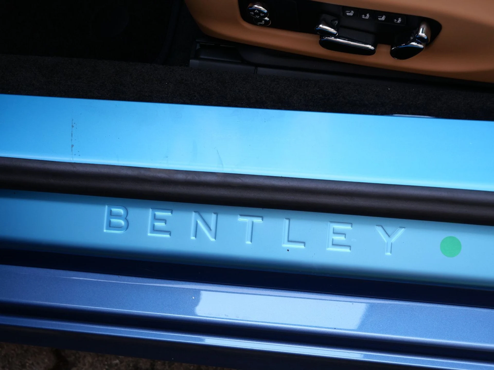 mph015_1953211202_a0382906a0a12dbb144d92bd0aa77277x_192f518e24