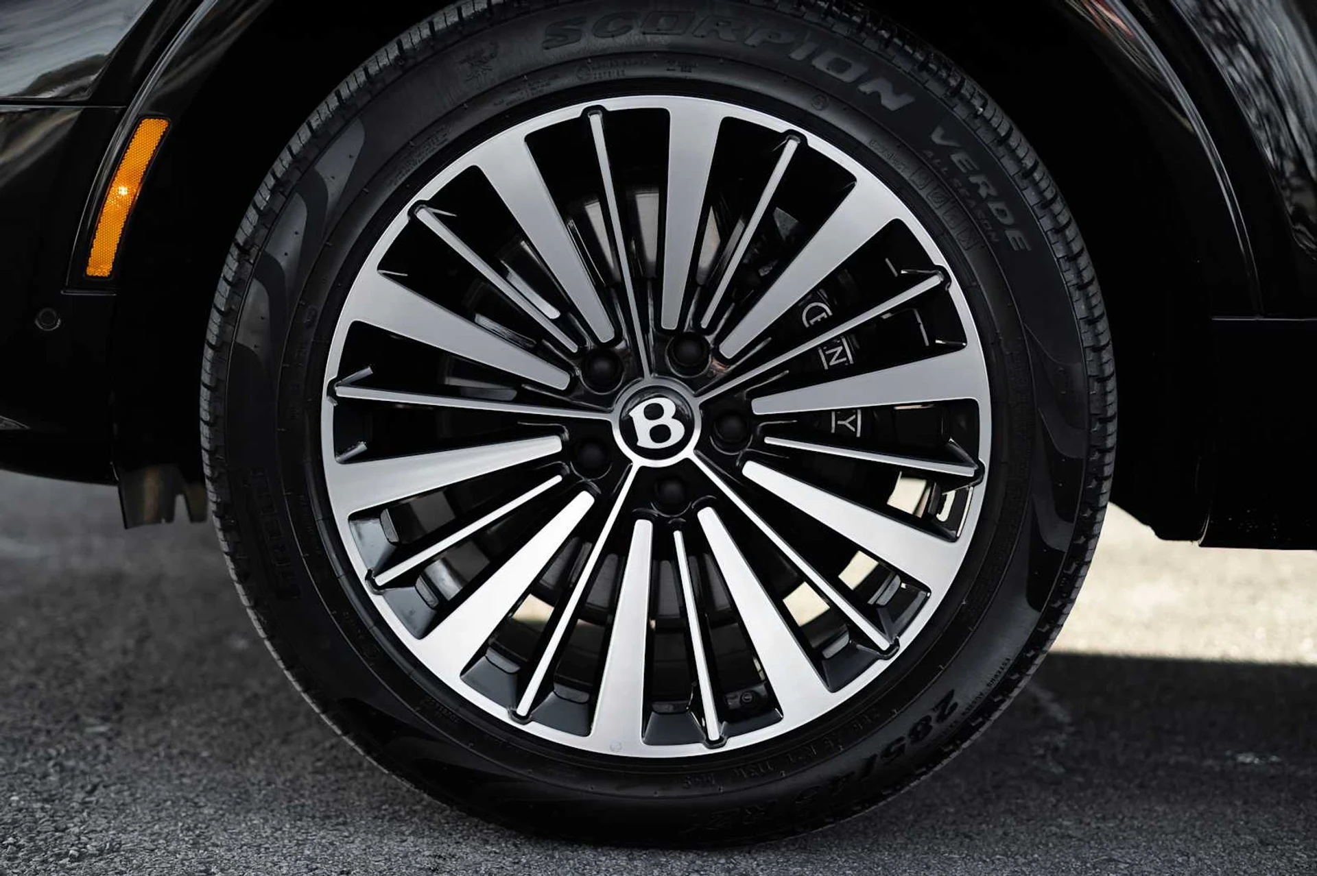 mph015_1958018177_4b7d1eb6987d21aa652f4c6a96202114x_6eb4f65266