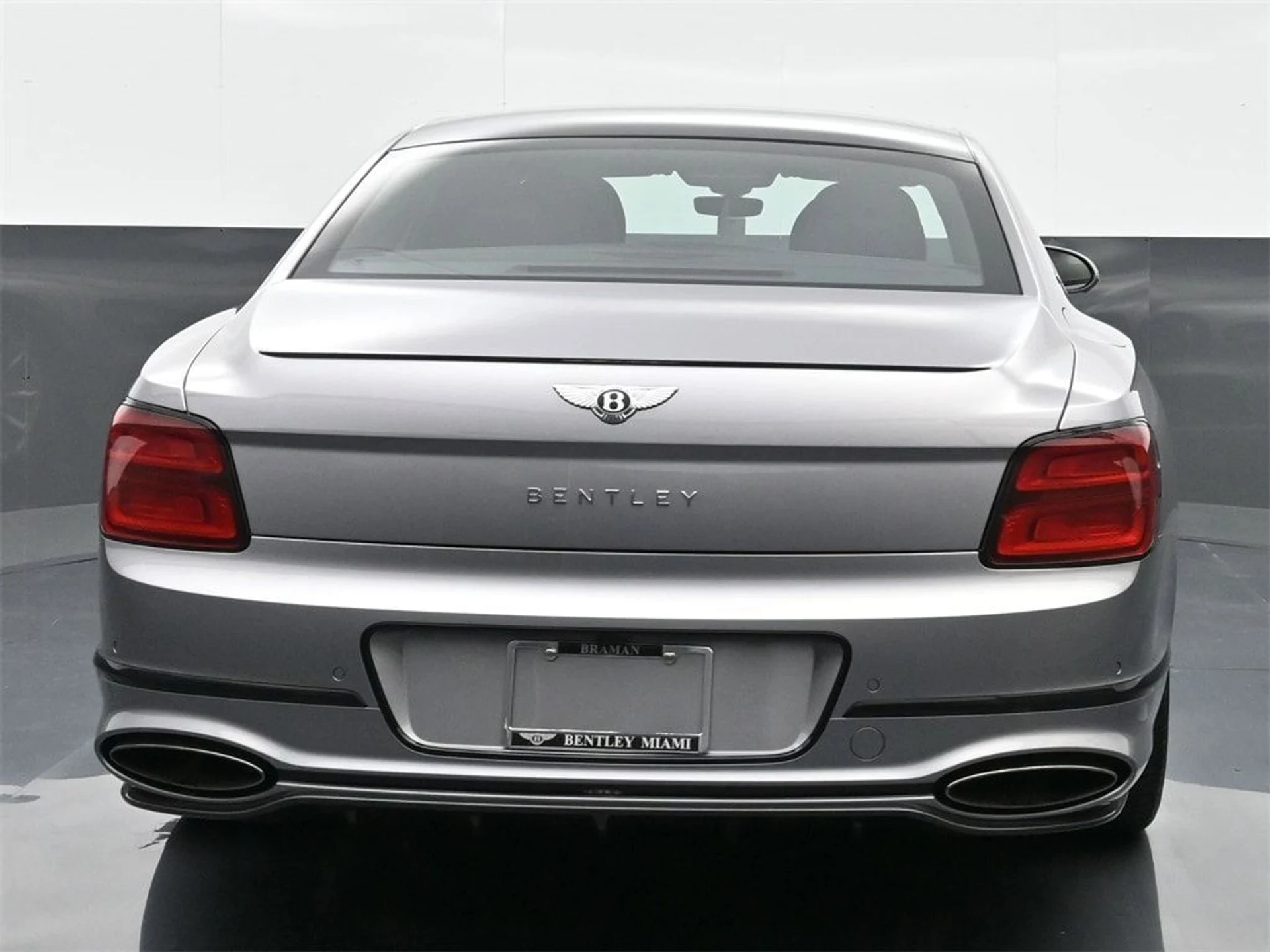 mph015_1958380971_b8efa496ca15e10edcccacba18220772x_cd567e97b5