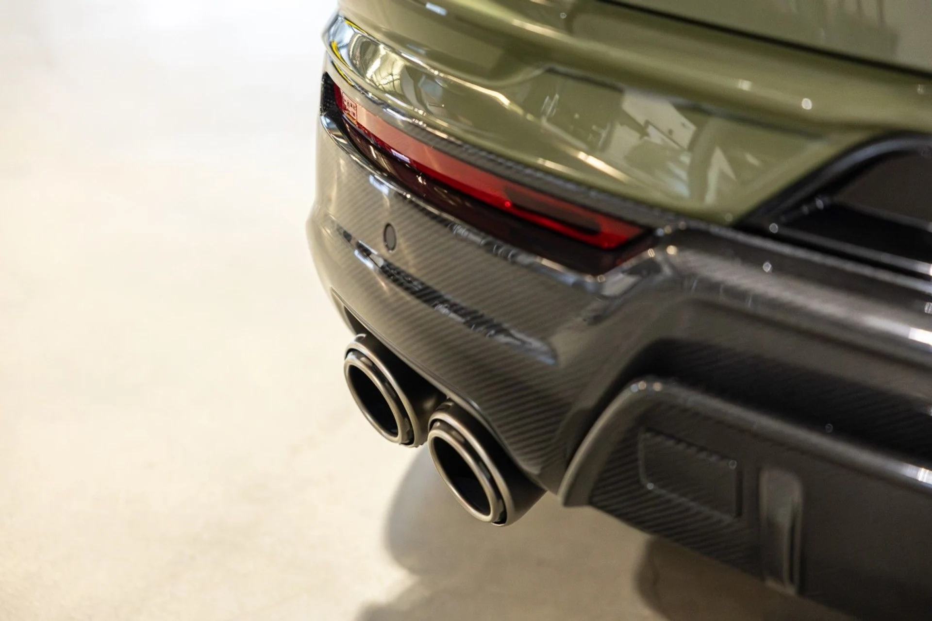 mph015_1958749461_Tg_fb07087df3