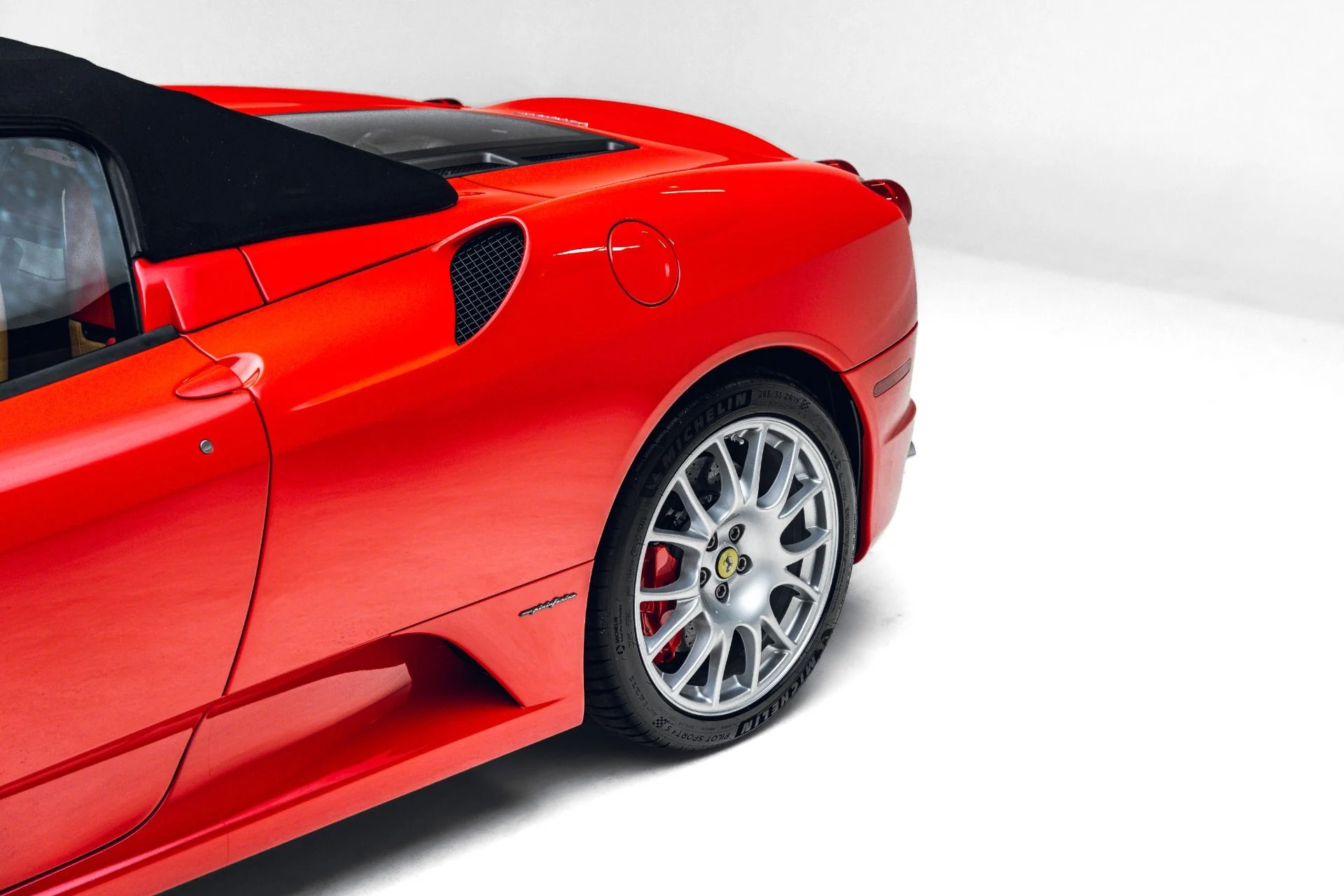 mph015_1963735172_Used_2009_Ferrari_F430_Spider_F1_1781914404_c3a42eea75