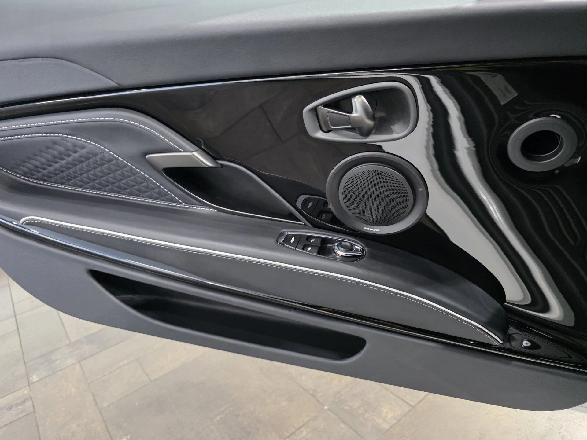 mph015_1967243589_e9f28d5d98a076aceae16e6240210e25_403af6ff56