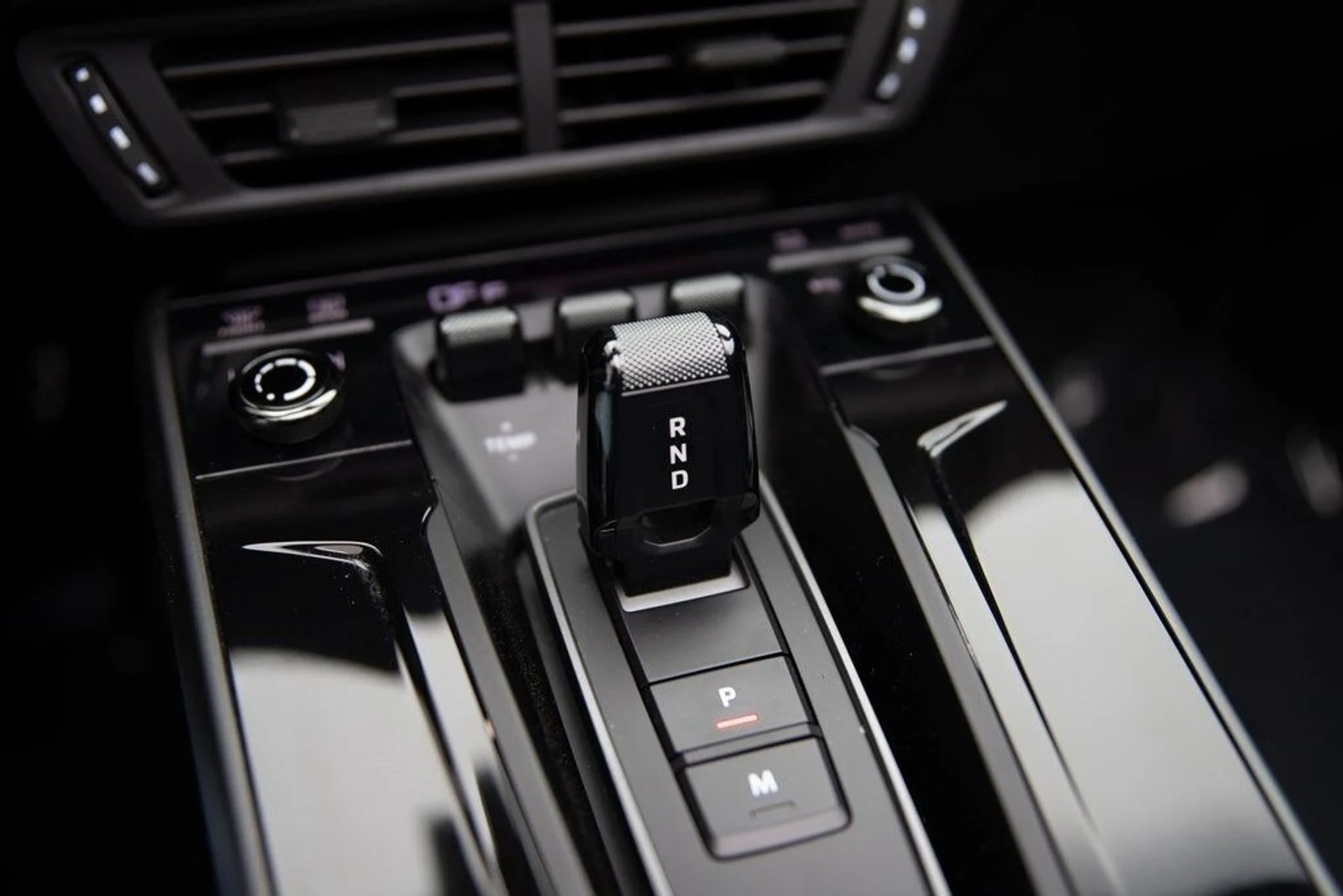 mph015_1990273766_1564caf495119c7054361e95415969cex_13a91c6a1f