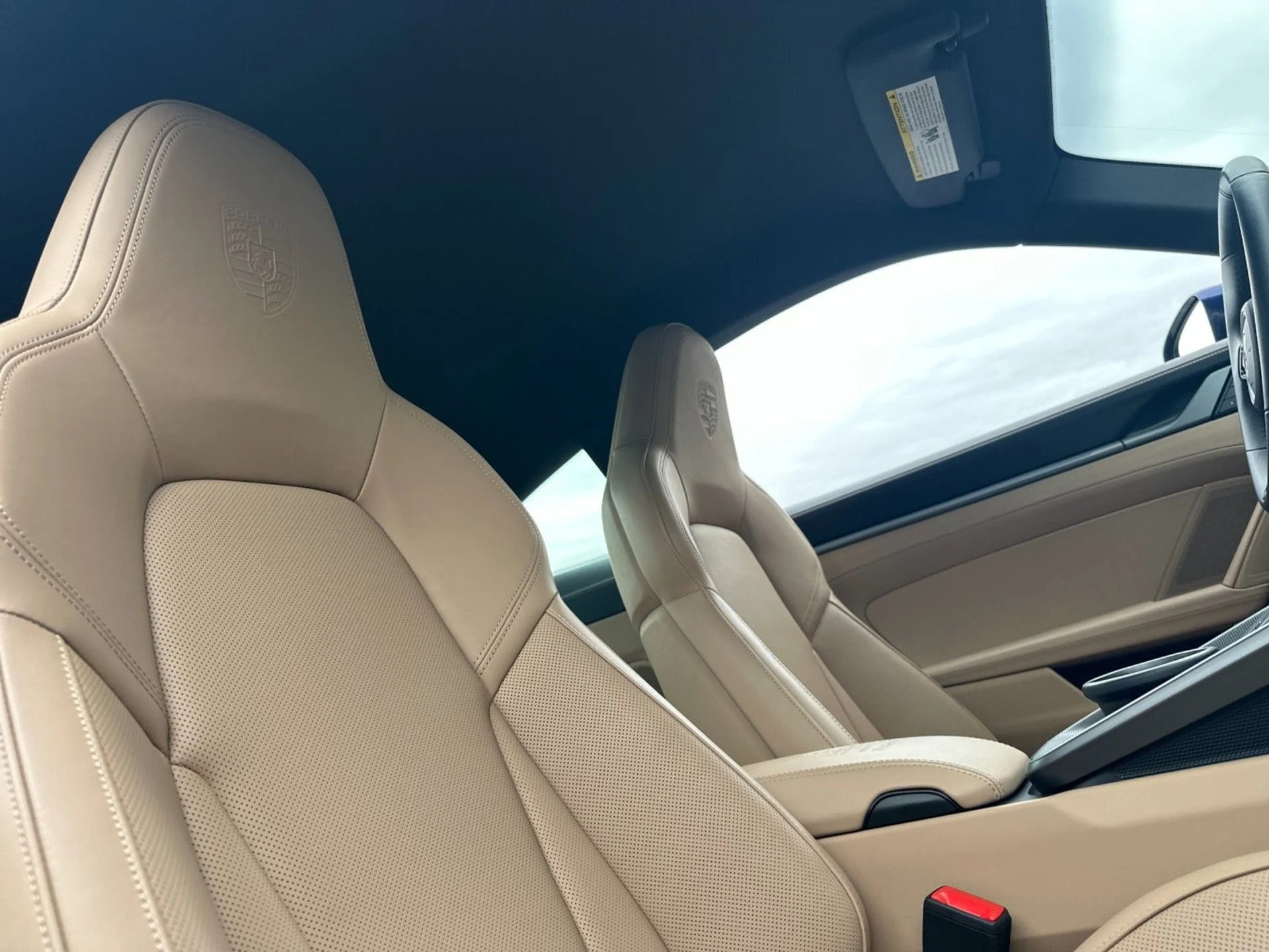 mph015_199086386_f3aee1f2de7f9db7257a1827fbe2729e_4e577f36fa