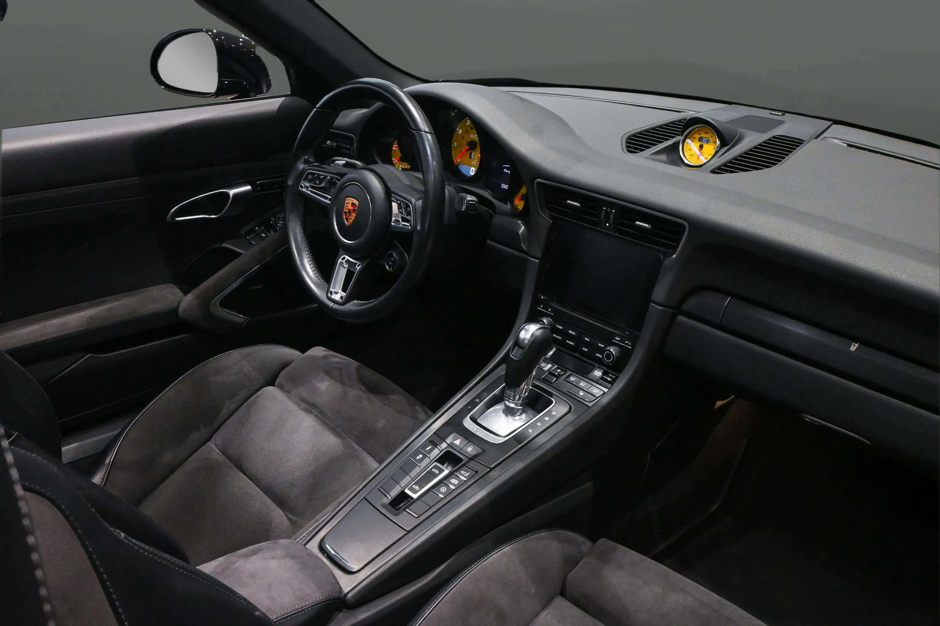 mph015_199217677_b616646e_1165_44cd_be07_608cd2a18845_2d173c06d2