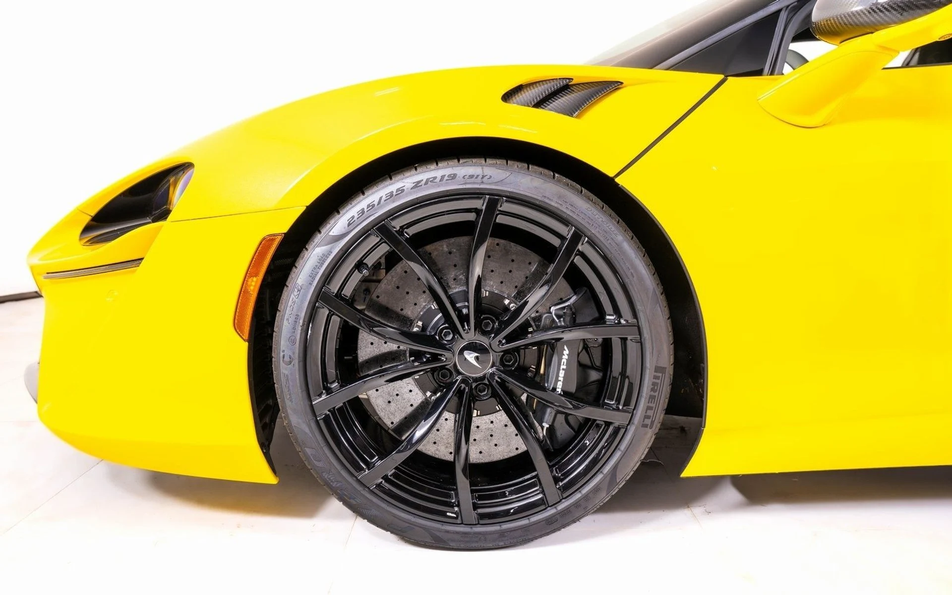 mph015_2003868309_21829ca556d71eae8e176737b6ac2b1fx_e5851b0b5a