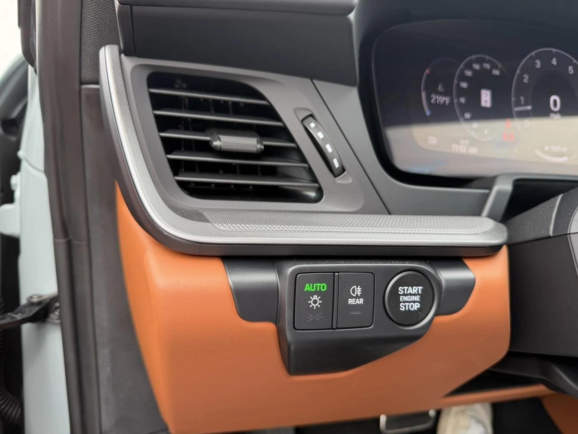 mph015_2005594301_f7f4eff2333b17a41faed7b38166343c_e2d689657e