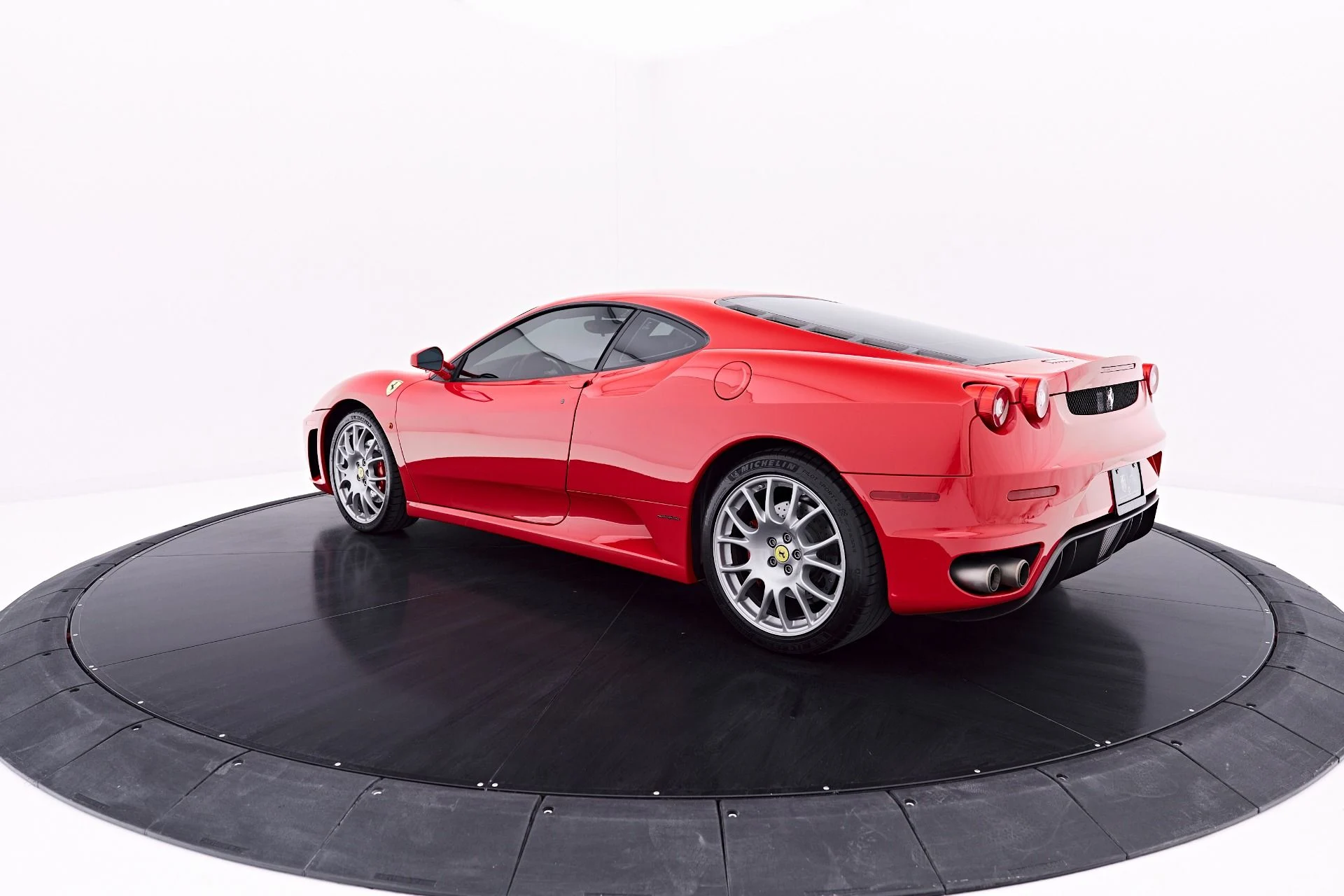 mph015_2009554896_Used_2006_Ferrari_F430_Berlinetta_1781025079_981709cf34