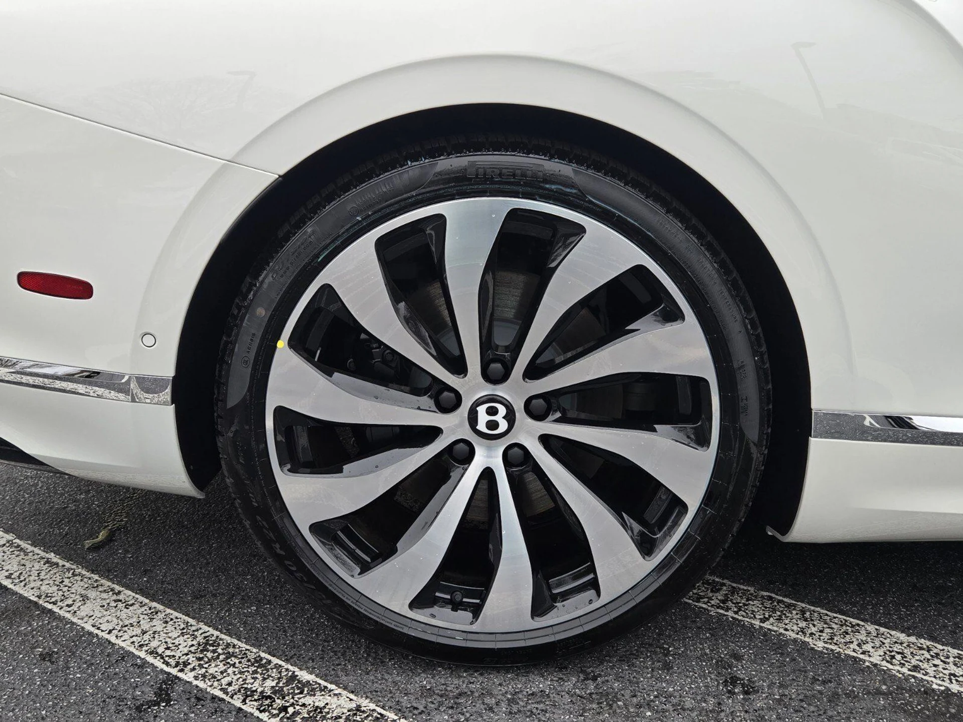 mph015_2009592749_d313a76ec35683a1d5718f1dbbe7f00ax_9495fc4649