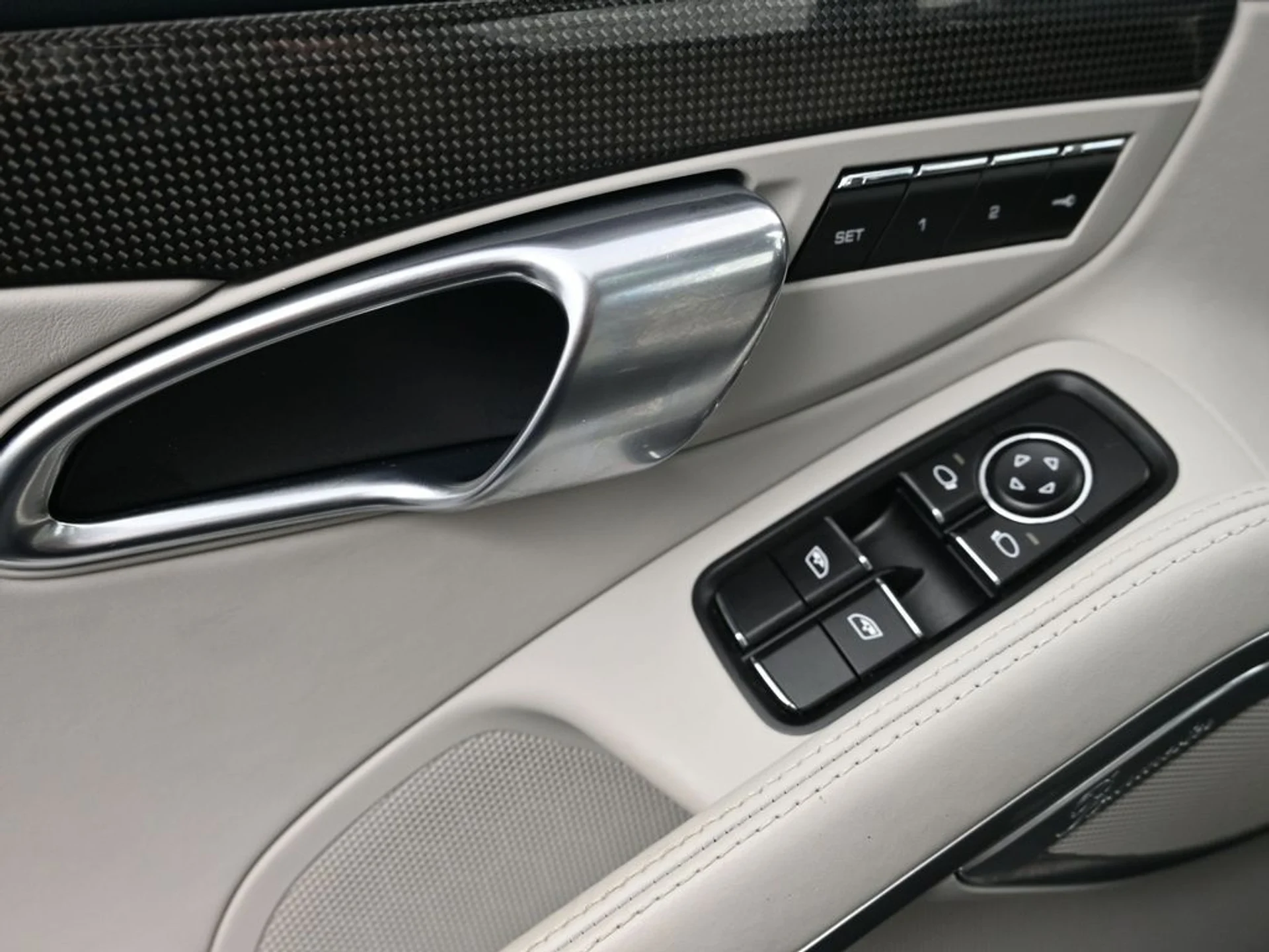 mph015_2011060018_4ddb5fca52b00a8c62c712dbb32097aex_658cfc359a