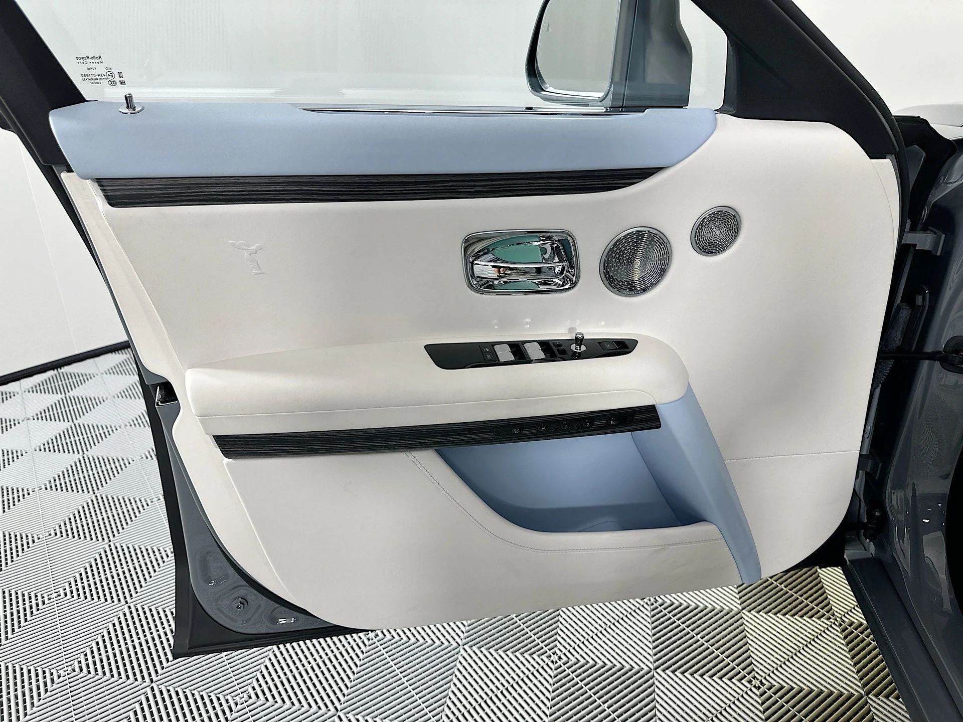 mph015_2015544354_16_284546ad17