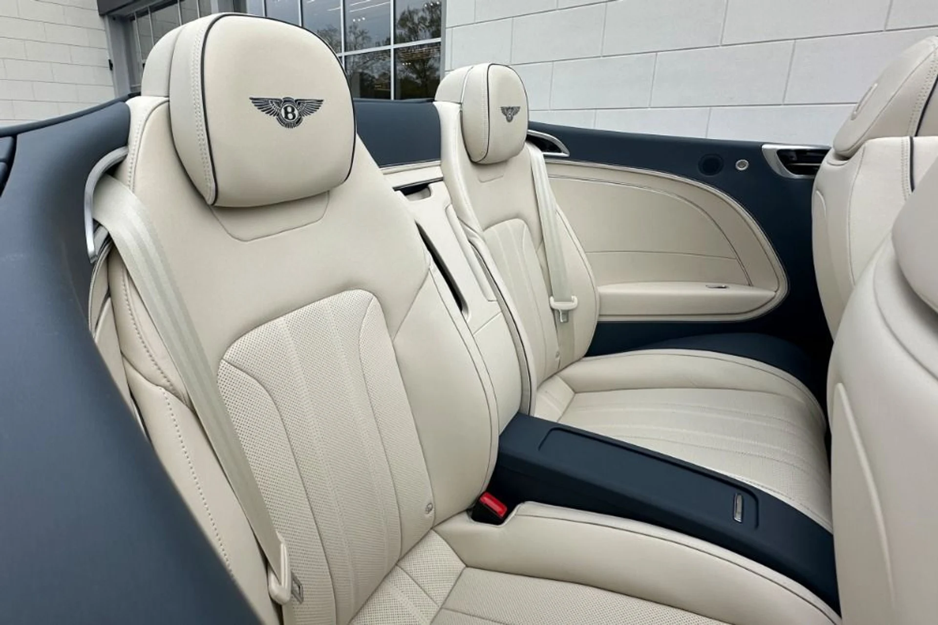 mph015_2017326495_New_2026_Bentley_Continental_GT_GTC_1777983320_d80a13e777