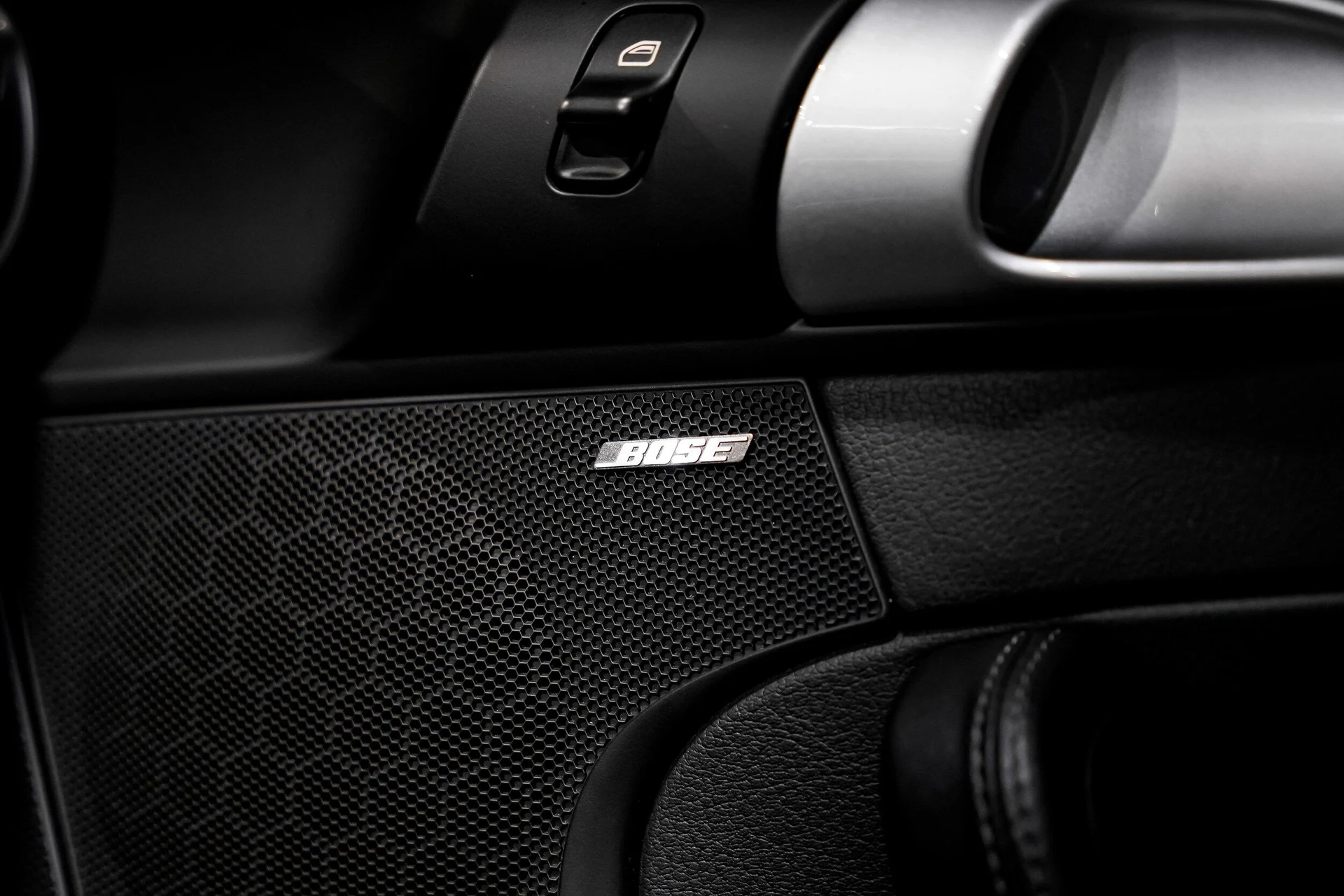 mph015_2031632837_390f877a27e04a13cb27385a7e3023b6x_db839e0b0f