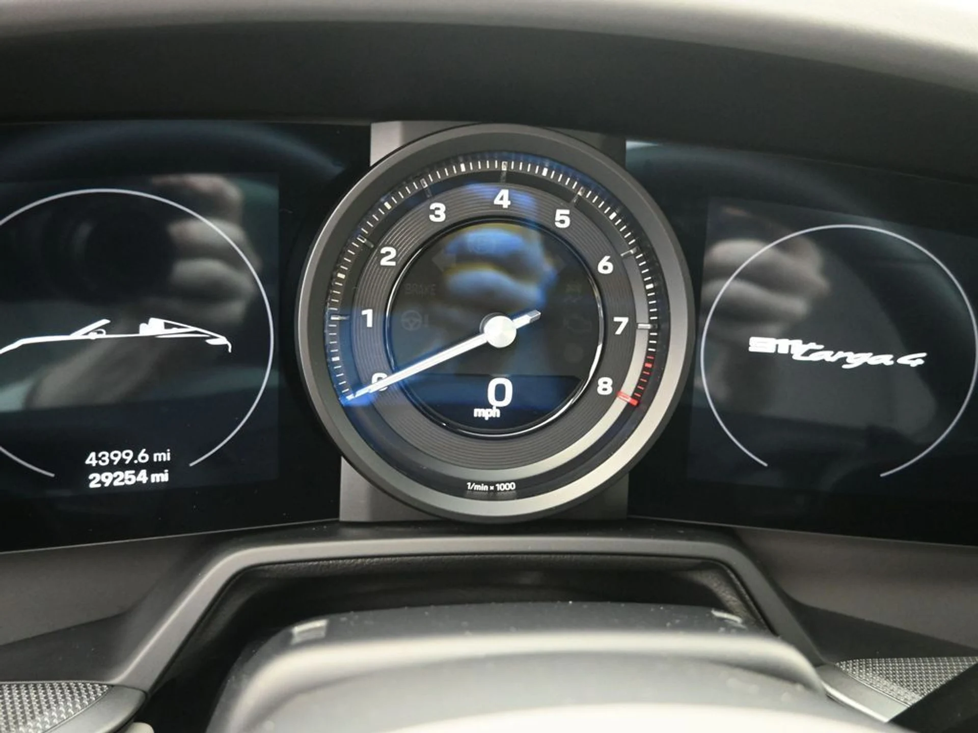 mph015_2035583524_822199b419e9954205a087eb8d5b9f45x_da92e6fccf