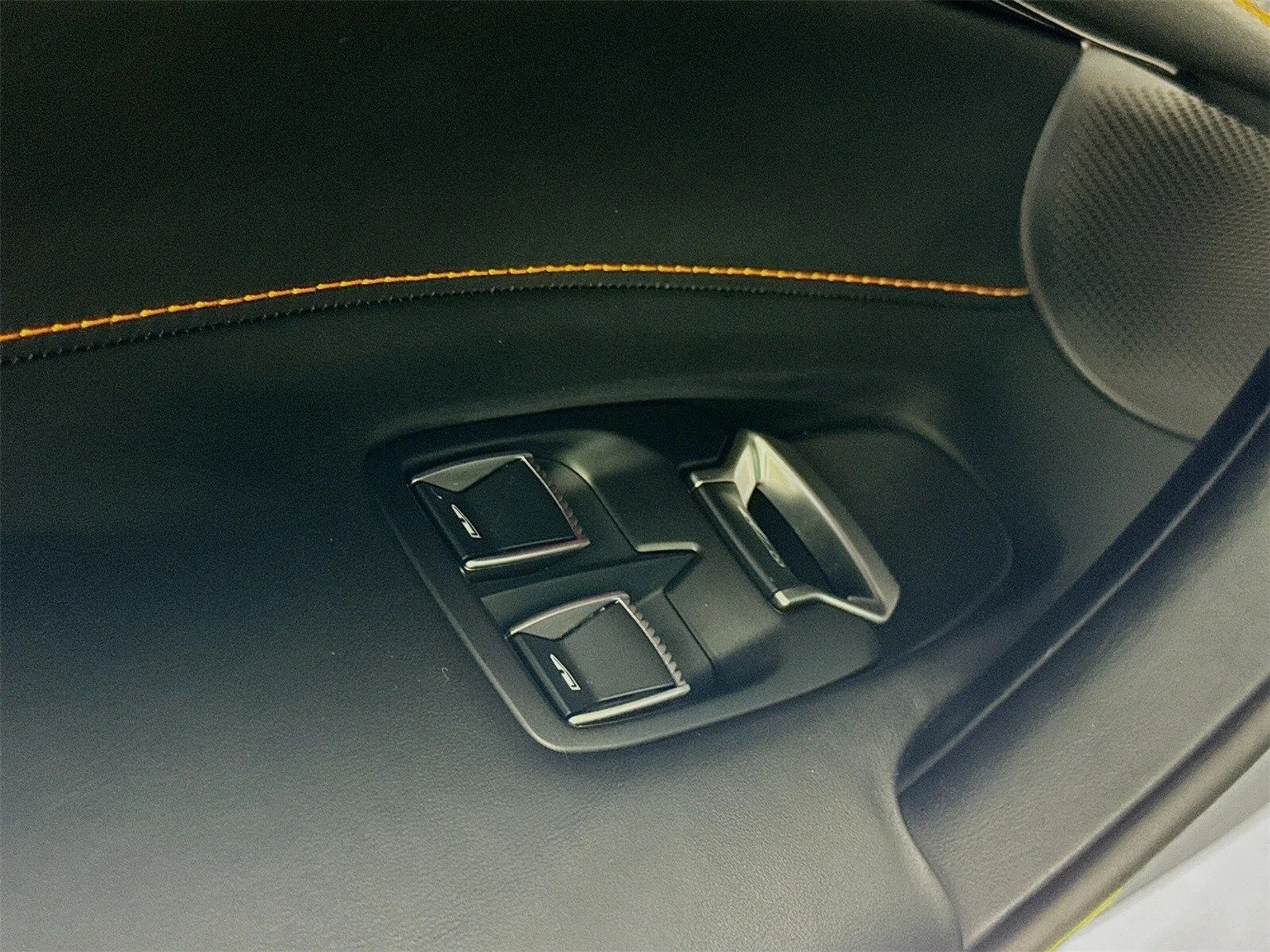 mph015_2037352117_41e4669ba531c2811605ac789332f916x_1231cc455d