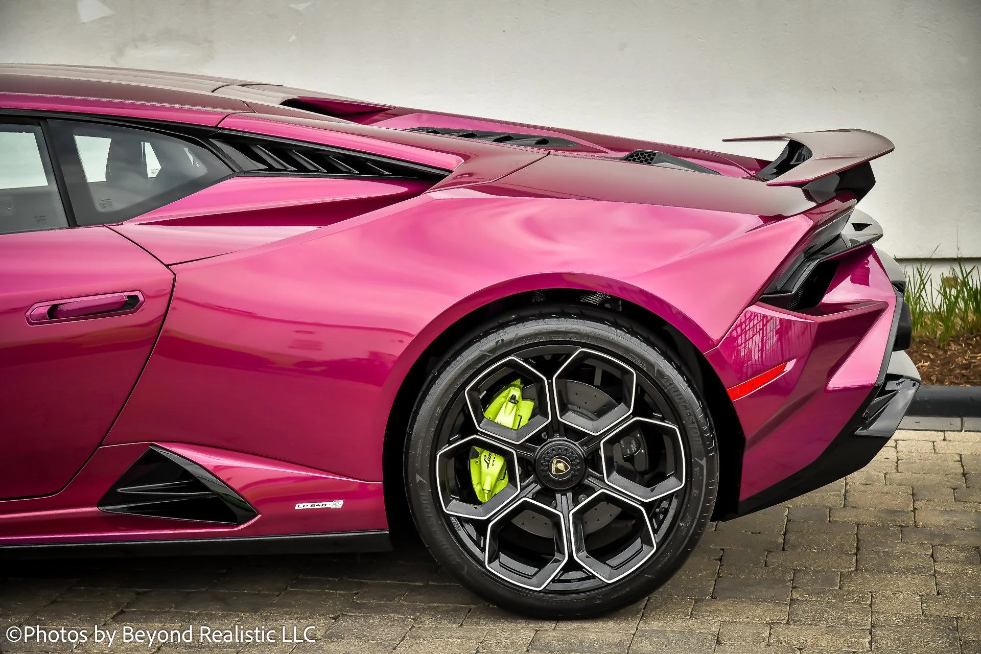 mph015_2037802910_Used_2024_Lamborghini_Huracan_Tecnica_1746518810_43ba608368
