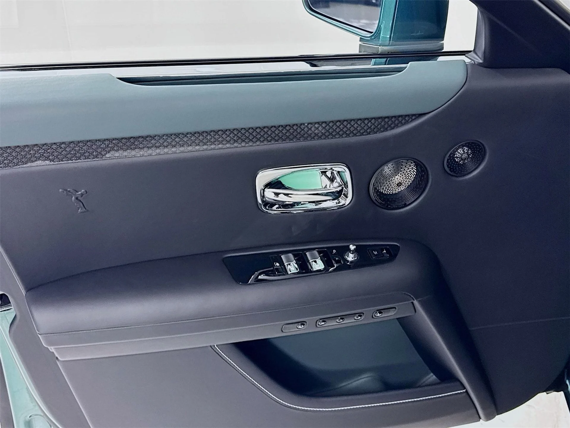 mph015_2038174721_027640808c3184a233a3202d854a7727x_cc96cd3e8e