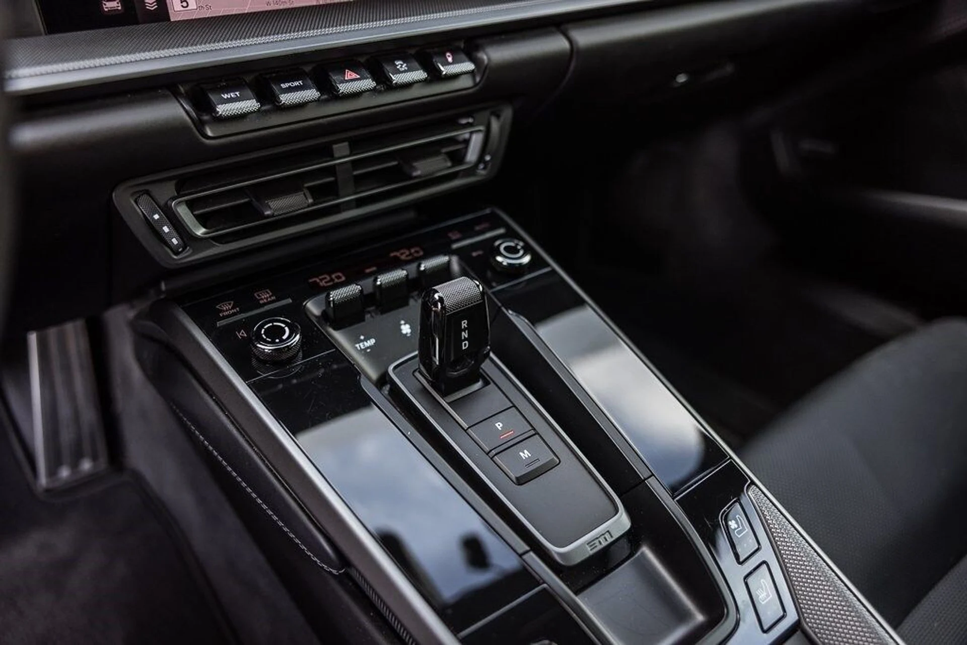 mph015_2038732746_0eaf826b410d1bbb984903e227a7bb7cx_1f254820ab