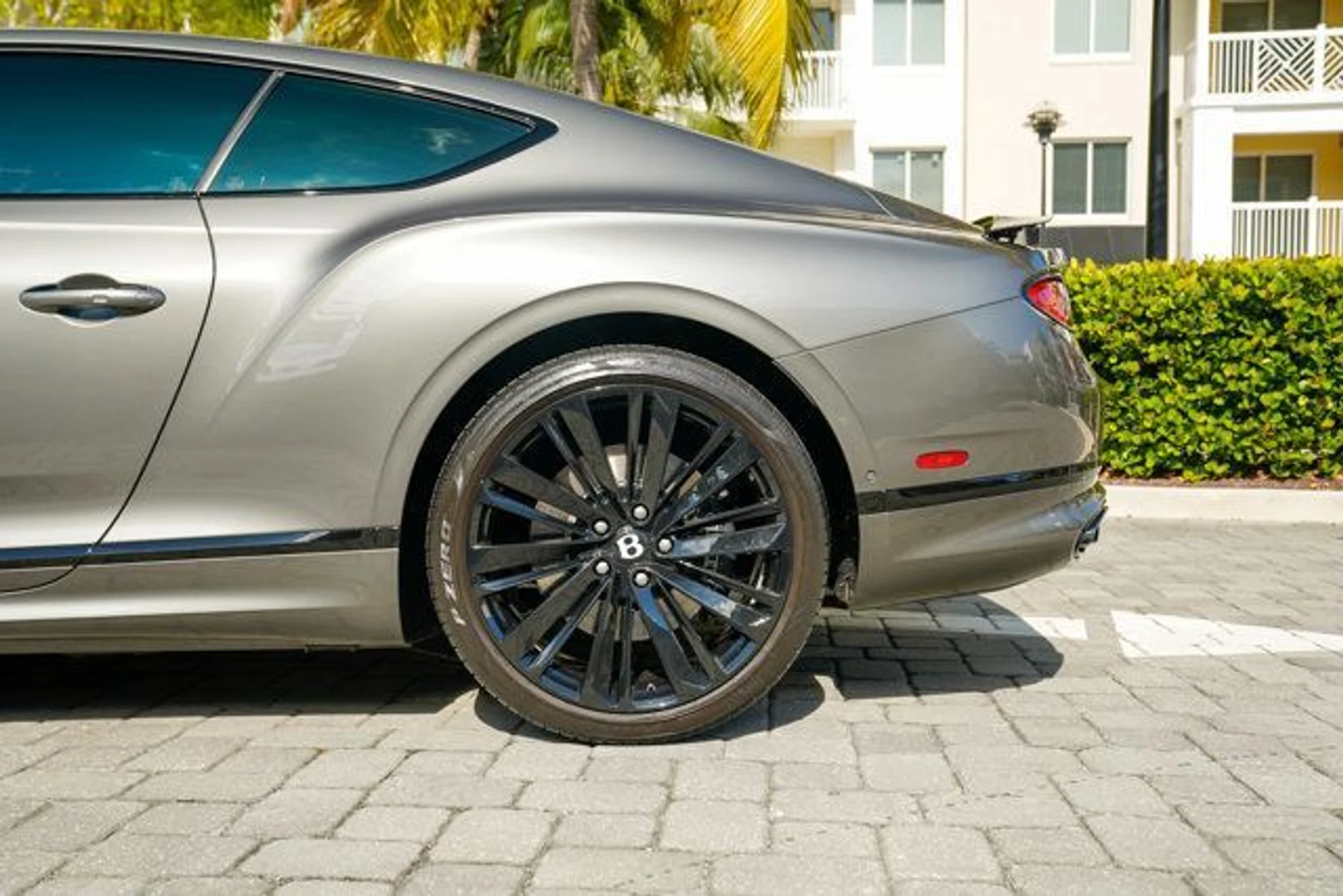 mph015_2043659655_22956151_16_640_fcf2f7bfd7