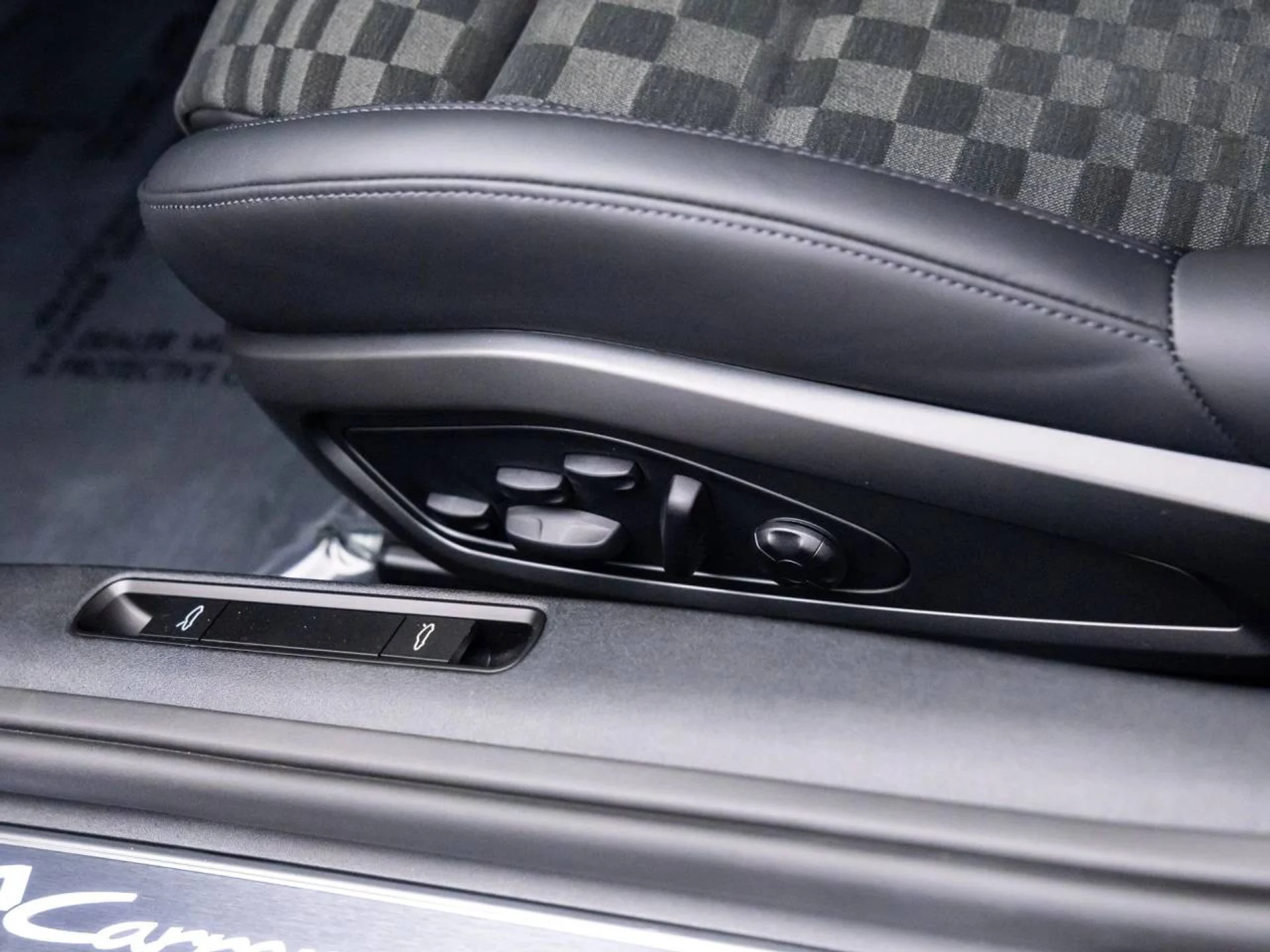 mph015_2045456364_8ff7f3b31df595a266c45e81c175dfc7x_c410b2970e