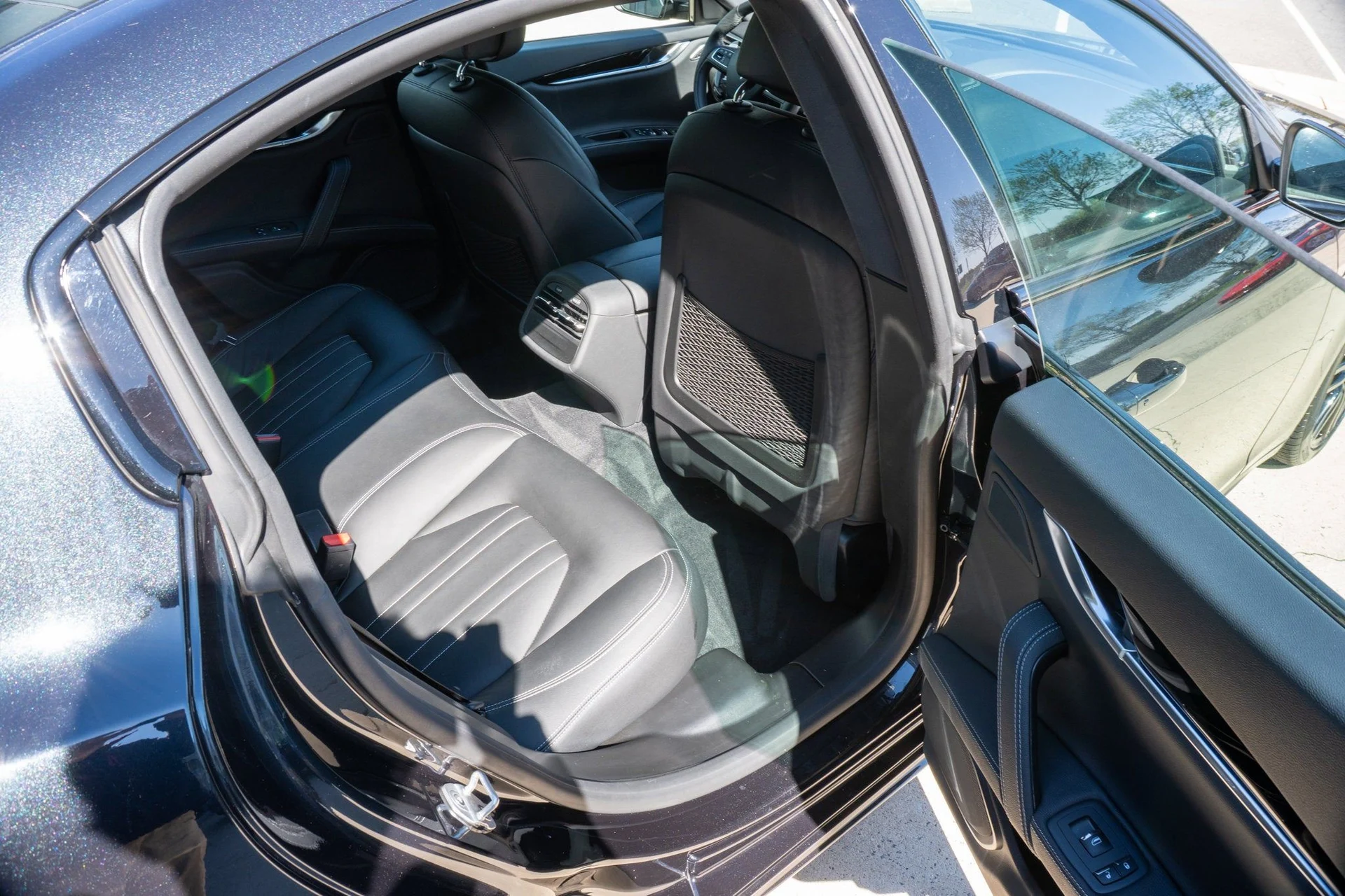 mph015_2051075458_b639b02fe8df4ee5b54b70a3466da254_21b5f24f9c