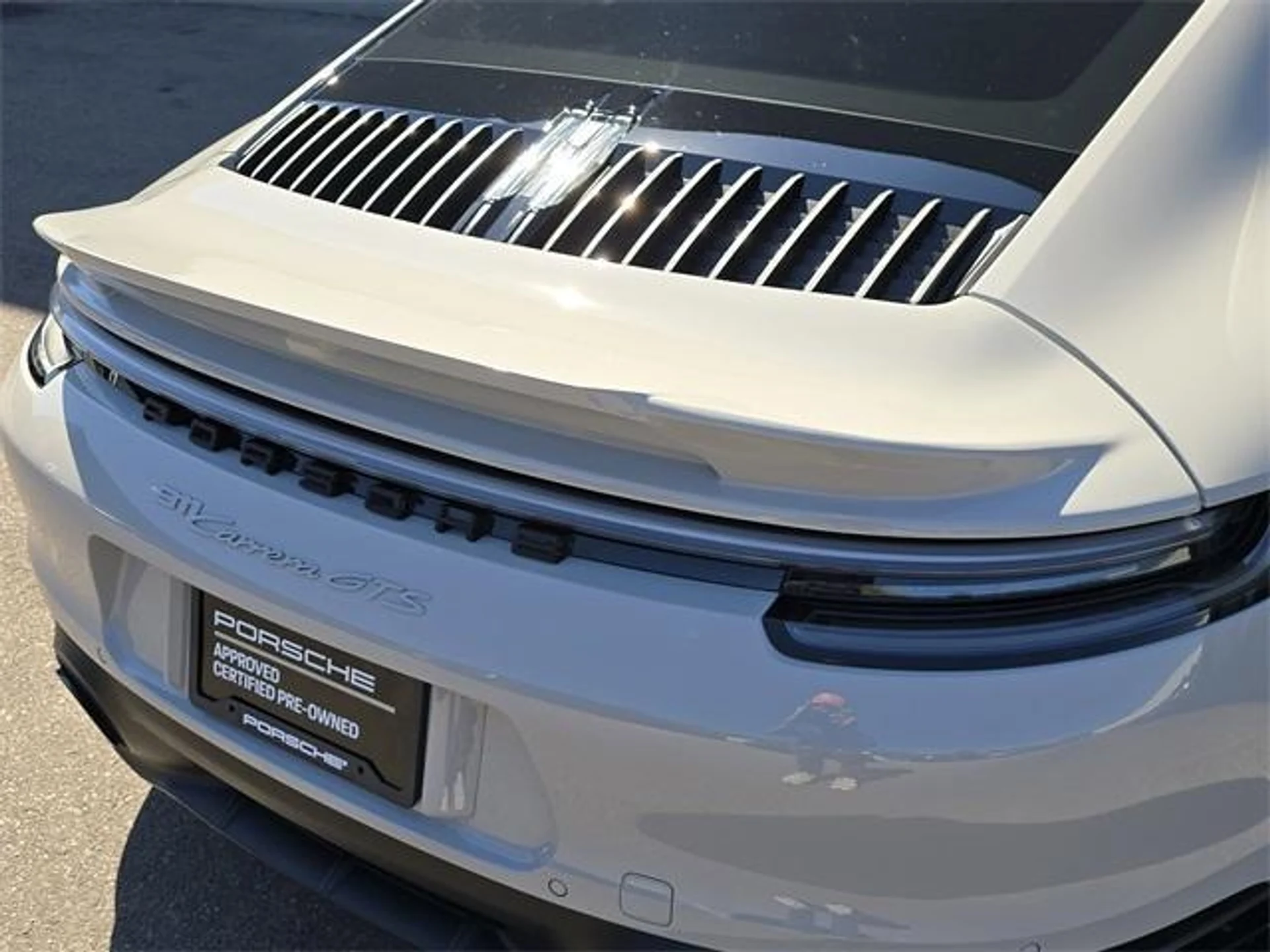 mph015_2053159986_Zst8_B_Ud_Ns_SB_Rb9_Gw_Dxv_WD_Of_Y_M_ceba92b9d6