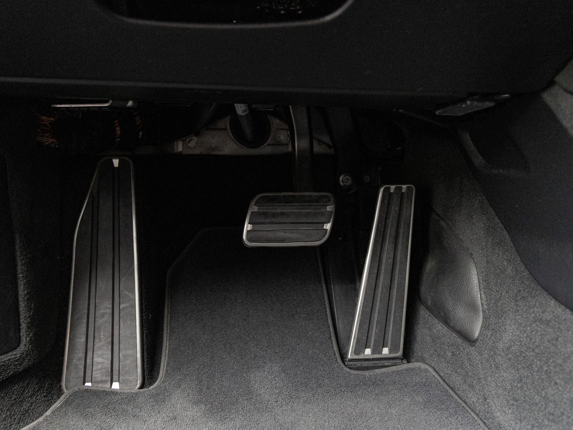 mph015_2055613595_16_85a84ce50a