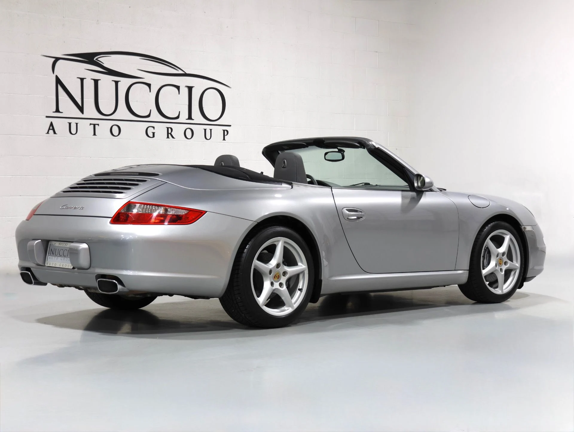 mph015_2055773180_Used_2006_Porsche_911_Carrera_6_Speed_Manual_Only_33_K_Miles_Just_Serviced_GT_Silver_1781322547_8a91967f26