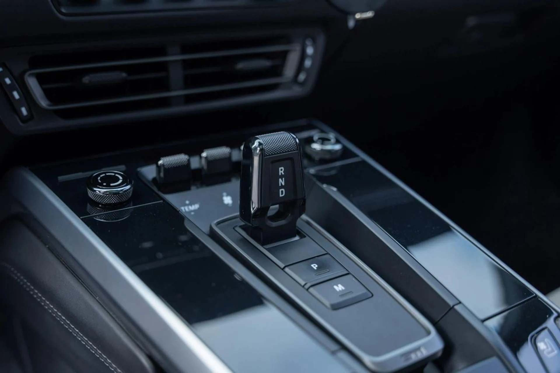 mph015_2055863816_e53345a0f6c113da15f5780e362f644a_d1bbe89dd7