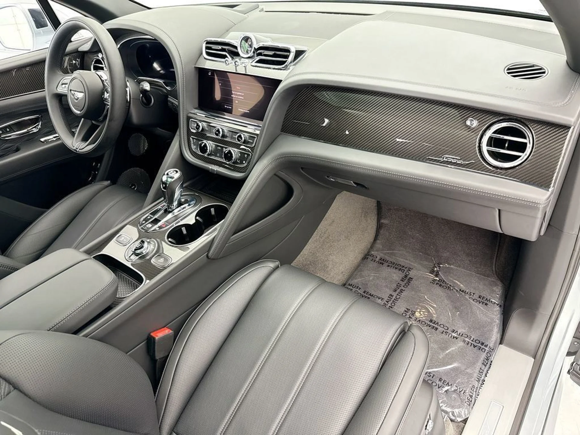 mph015_2057990148_new_2026_bentley_bentayga_8119_23011289_16_1024_39018b0f92