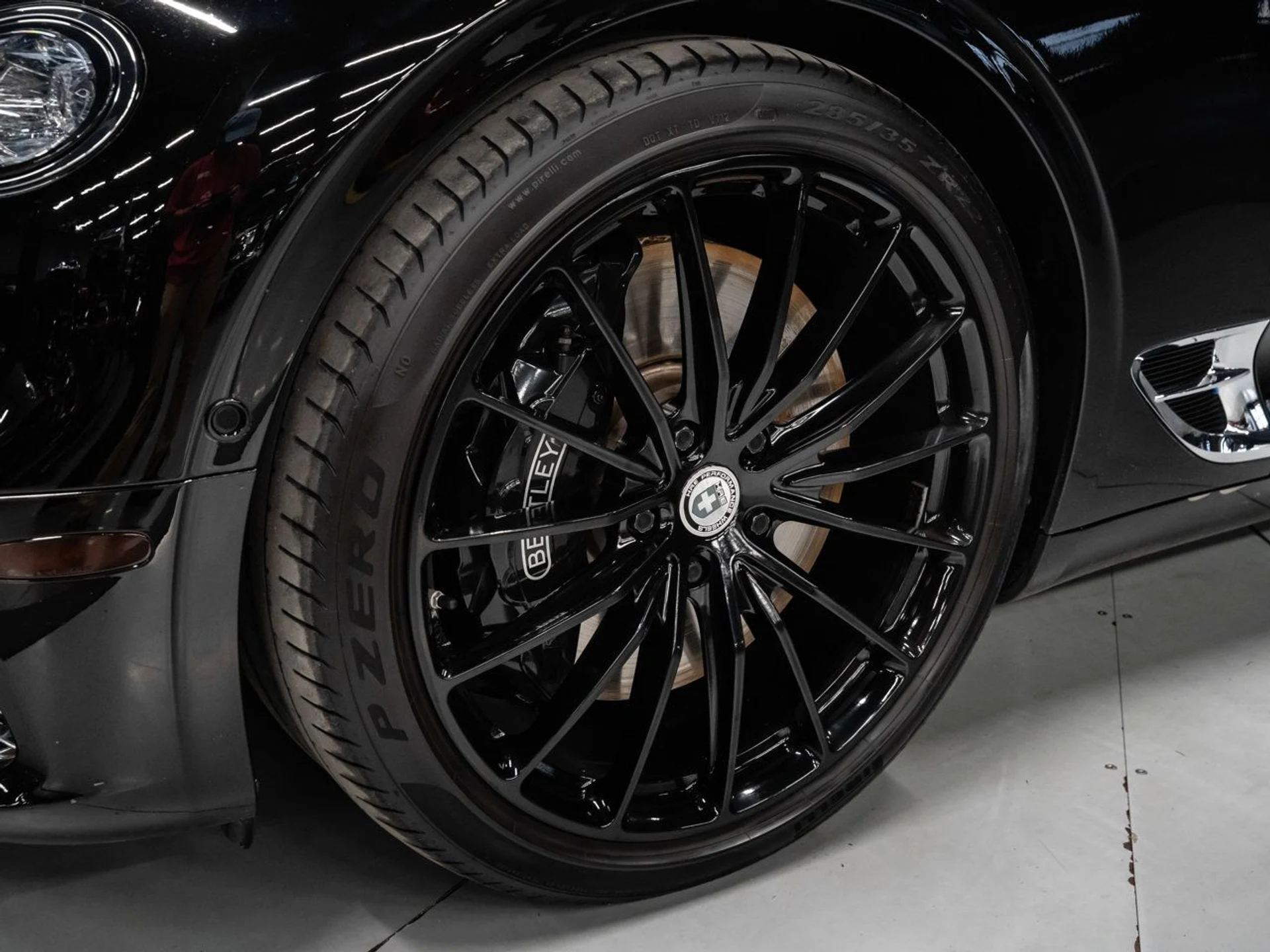 mph015_2063035169_bentley_continental_2020_55c55290f0