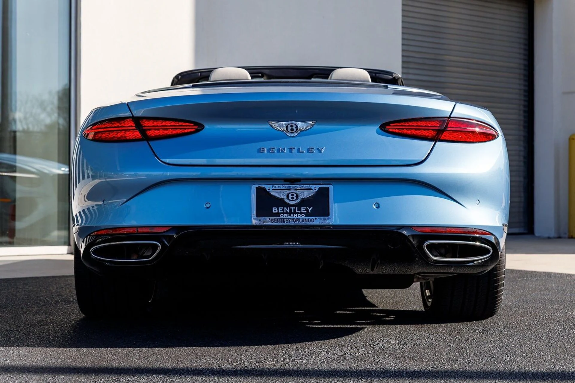 mph015_2073794132_e950566da3cf923a8bb3ff98ffcea453x_22d6bcf2cb