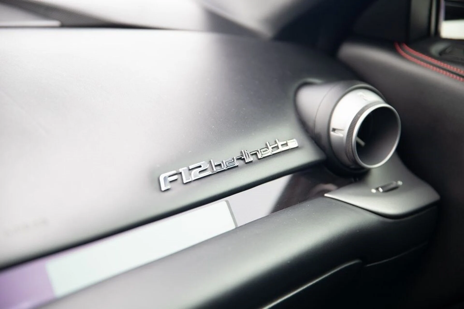 mph015_2077472801_132b9393d2f1d3097eada53d4d26f920x_437fbf2a19