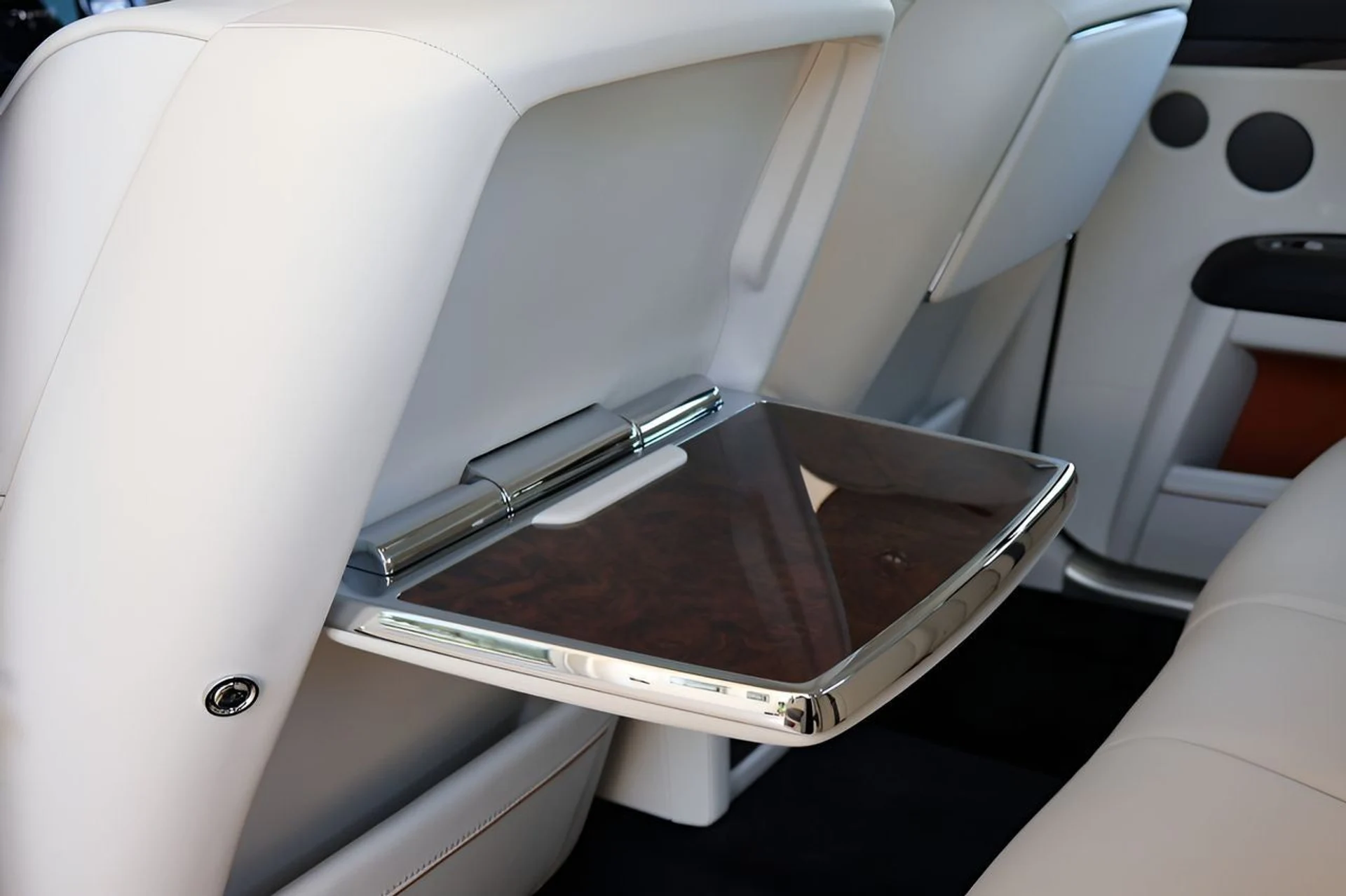 mph015_2080710561_16_c15b3f8572