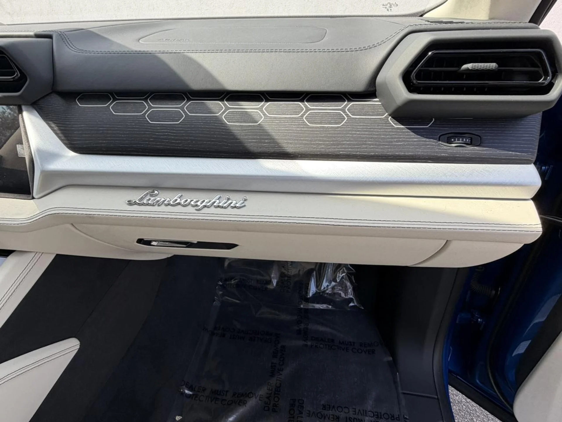 mph015_2082382336_3d69498ca3afa461da07d632021c4c27_b7de833eb1