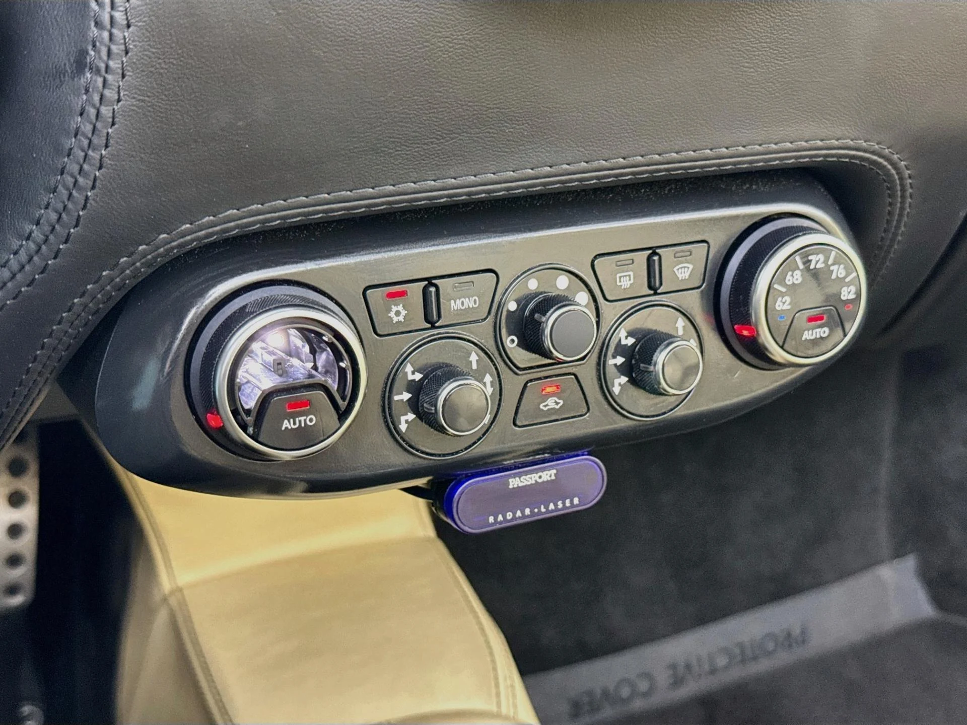mph015_2082875506_Used_2012_Ferrari_458_Spider_1790030286_0c56c50c02