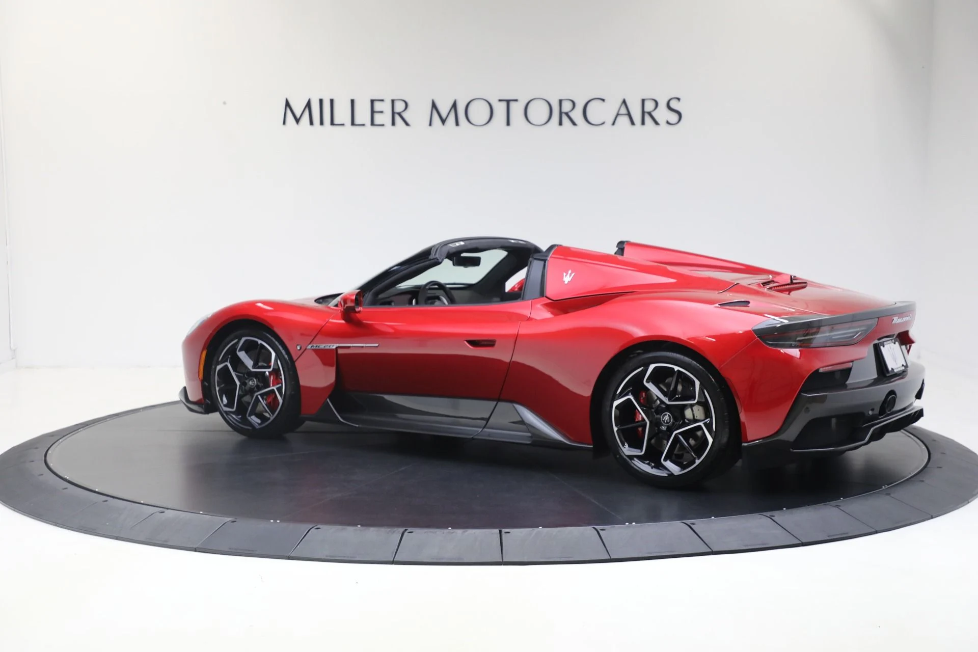mph015_2094413234_New_2024_Maserati_MC_20_Cielo_1759530418_81f1bd5a85